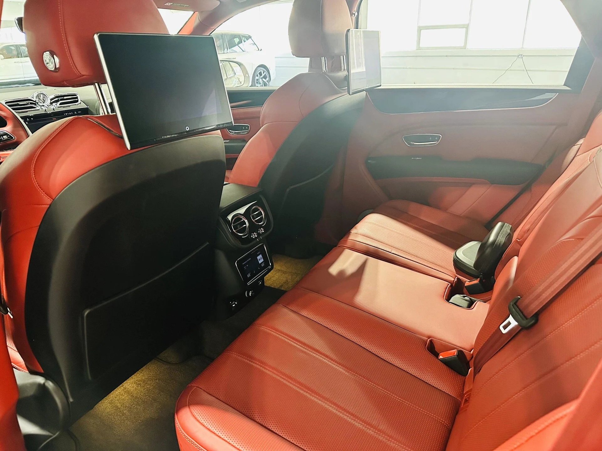 mph009_334834108_b28ac1080cc6a8fa30df6d70d8522695x_adf20c23f4