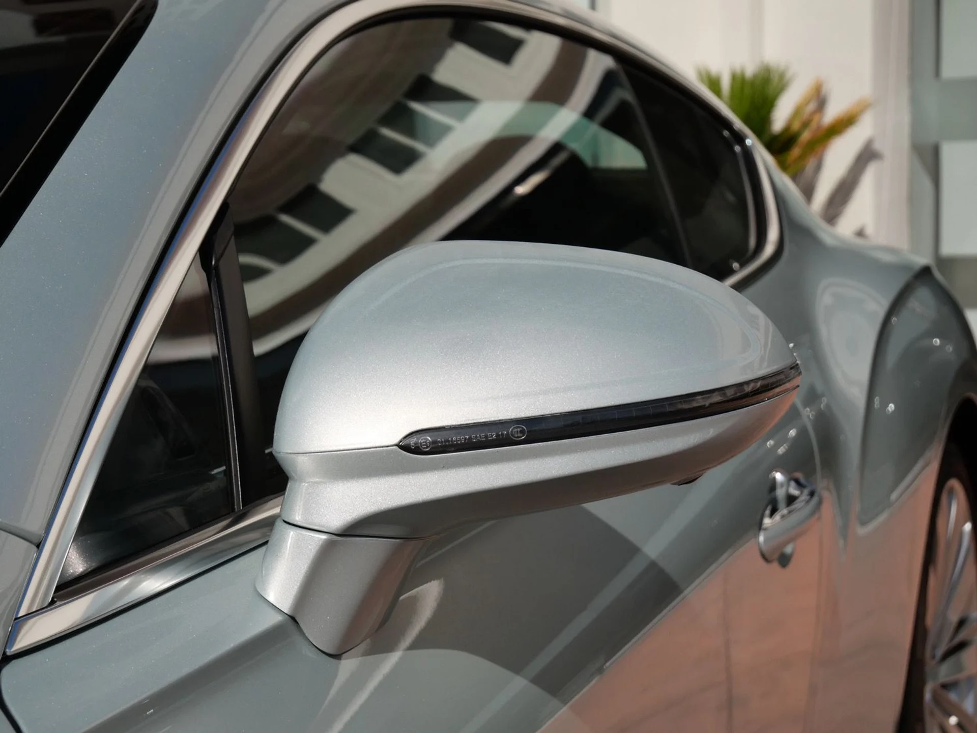 mph009_3353019951_258f15dea085b6b3bd42954b8c626245x_f2f014a854