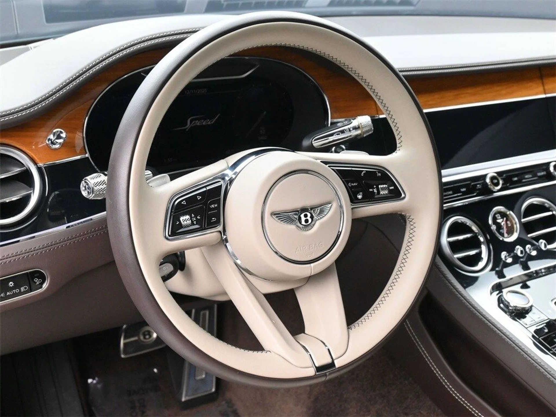 mph009_33539008_aefcd047f884a96f9f57d7aa14a2ab78x_3ac1b67339