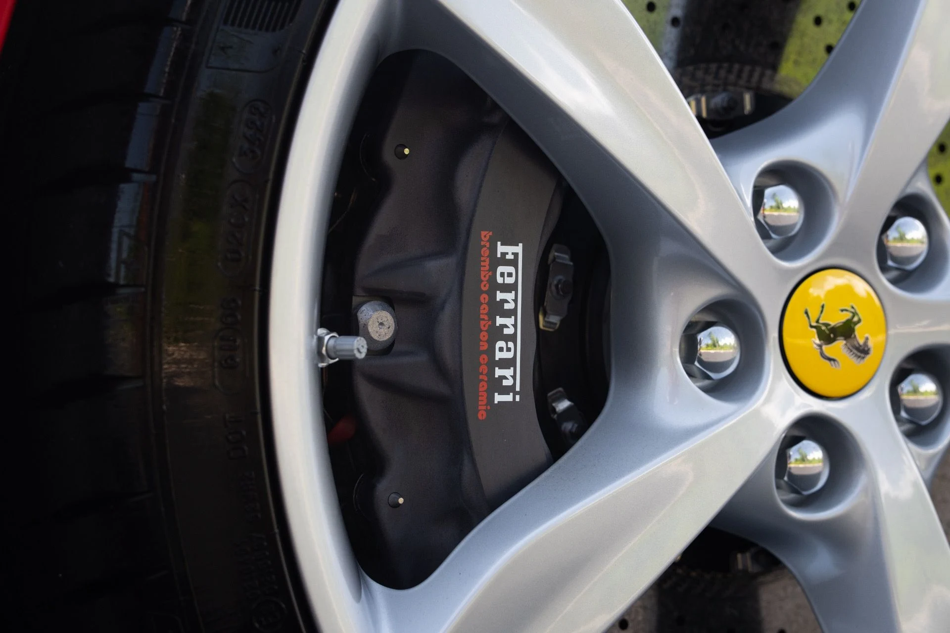 mph009_3355788635_Used_2023_Ferrari_Portofino_M_1778867295_9e28433a47
