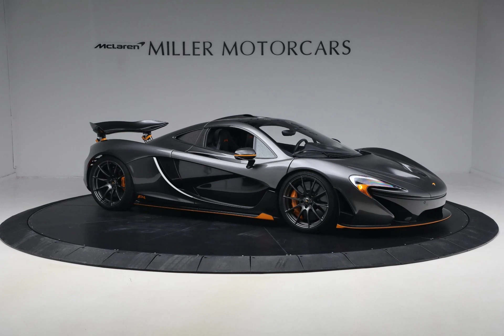 mph009_3362378289_Used_2014_Mc_Laren_P1_c9bb14cafd
