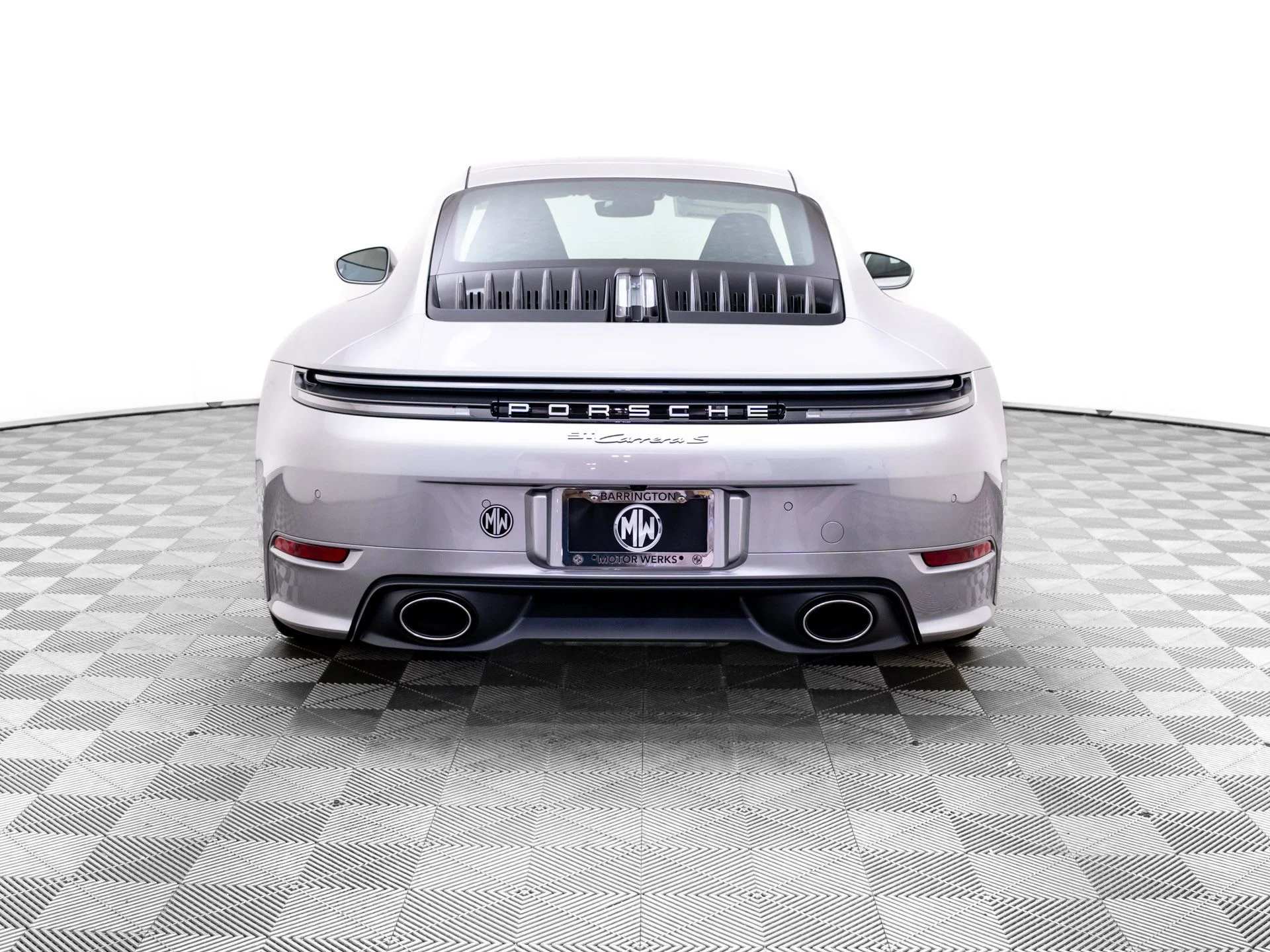 mph009_337008753_b7fba3b7f56e3ce3b5f25b810904de5bx_f82d7e48a4