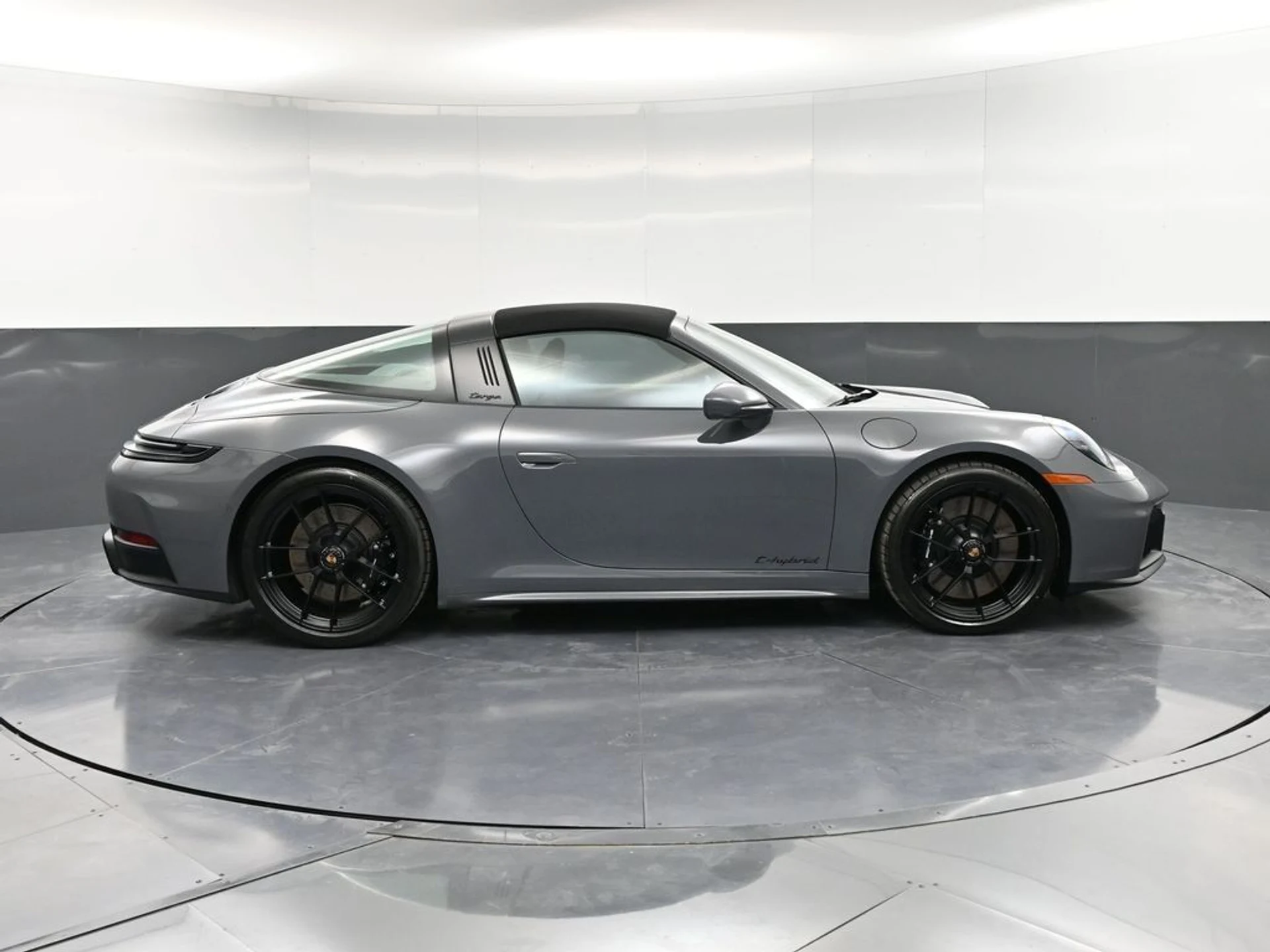 mph009_3371042792_image_9_5ceee2b104