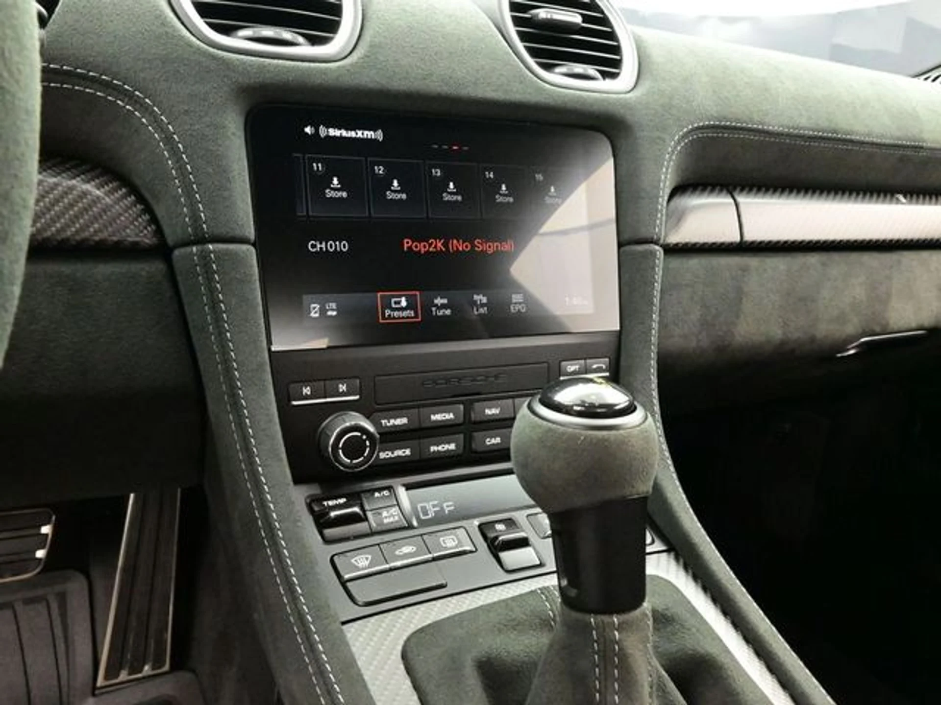 mph009_3377272922_a6da29d2cacbca01ed0e14f36936ad54x_24f78227b8