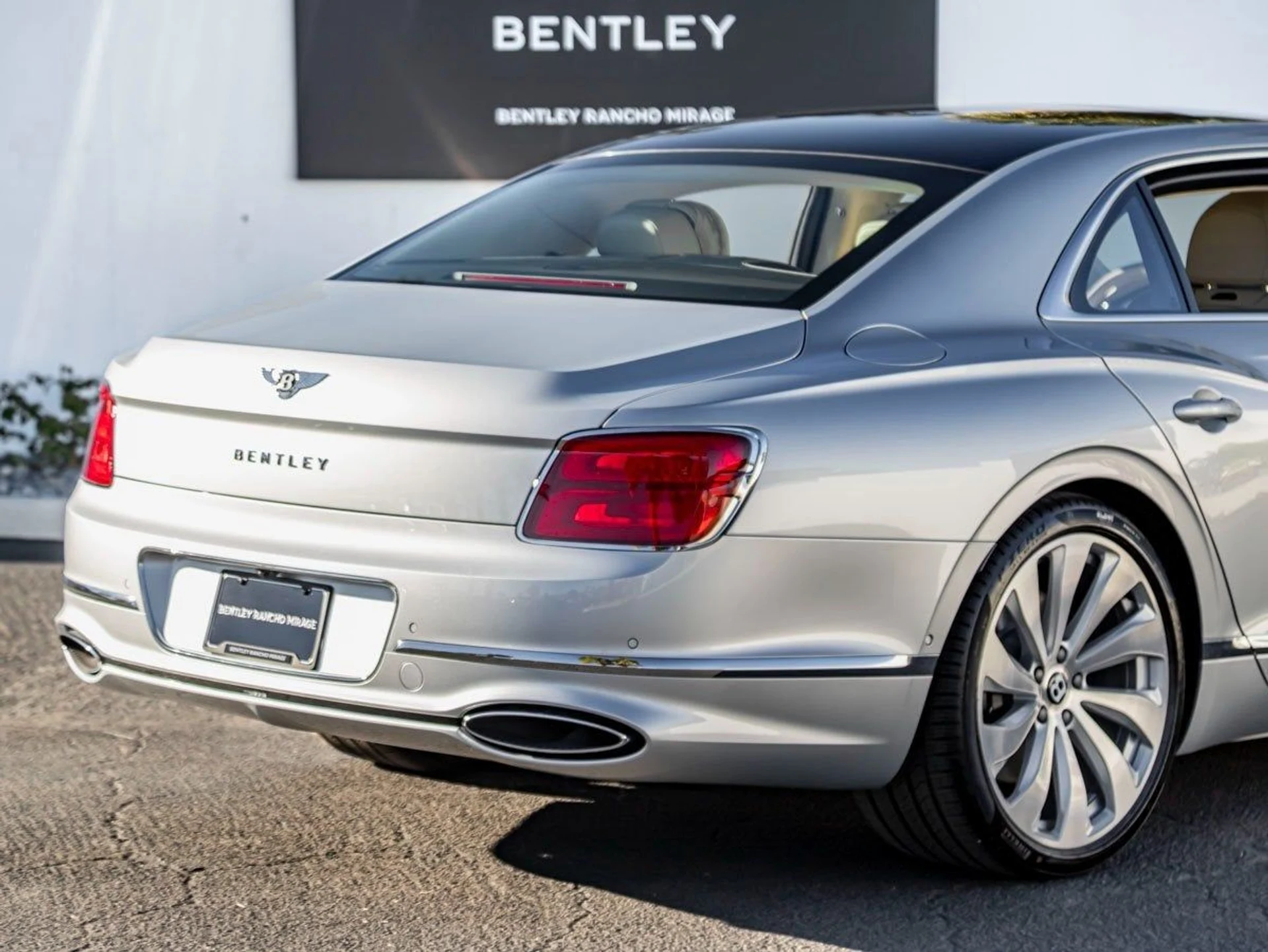 mph009_3384594491_10_41bf5ea699