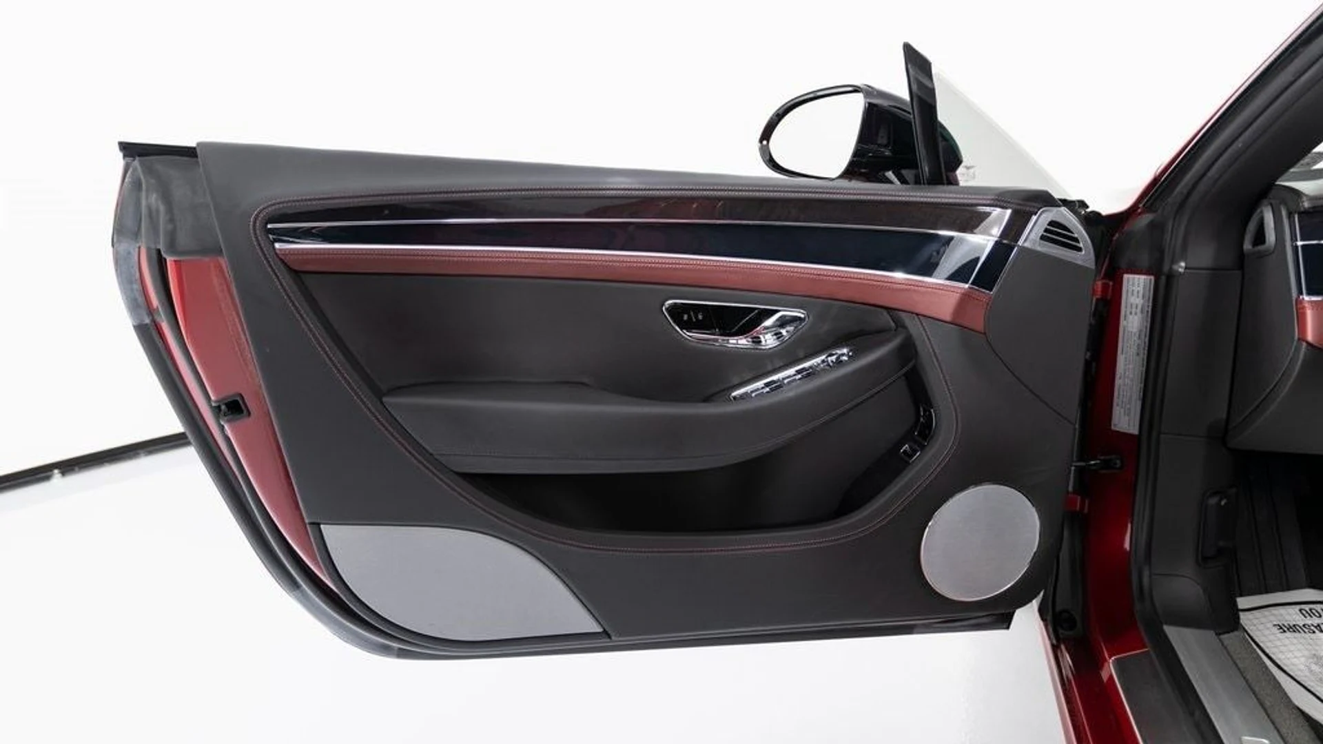 mph009_3386441997_77c723f03e58d3907af1d5e4dacce9a1x_c41ebacf0c