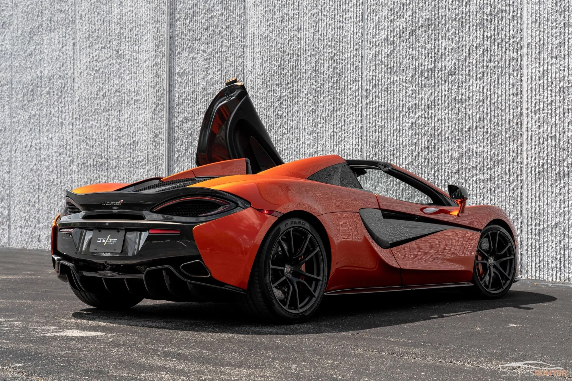mph009_3393810700_Used_2018_Mc_Laren_570_S_Spider_w_Tons_of_Carbon_Luxury_Pack_Front_Lift_Volcano_Orange_1726586789_3fe2909ed1