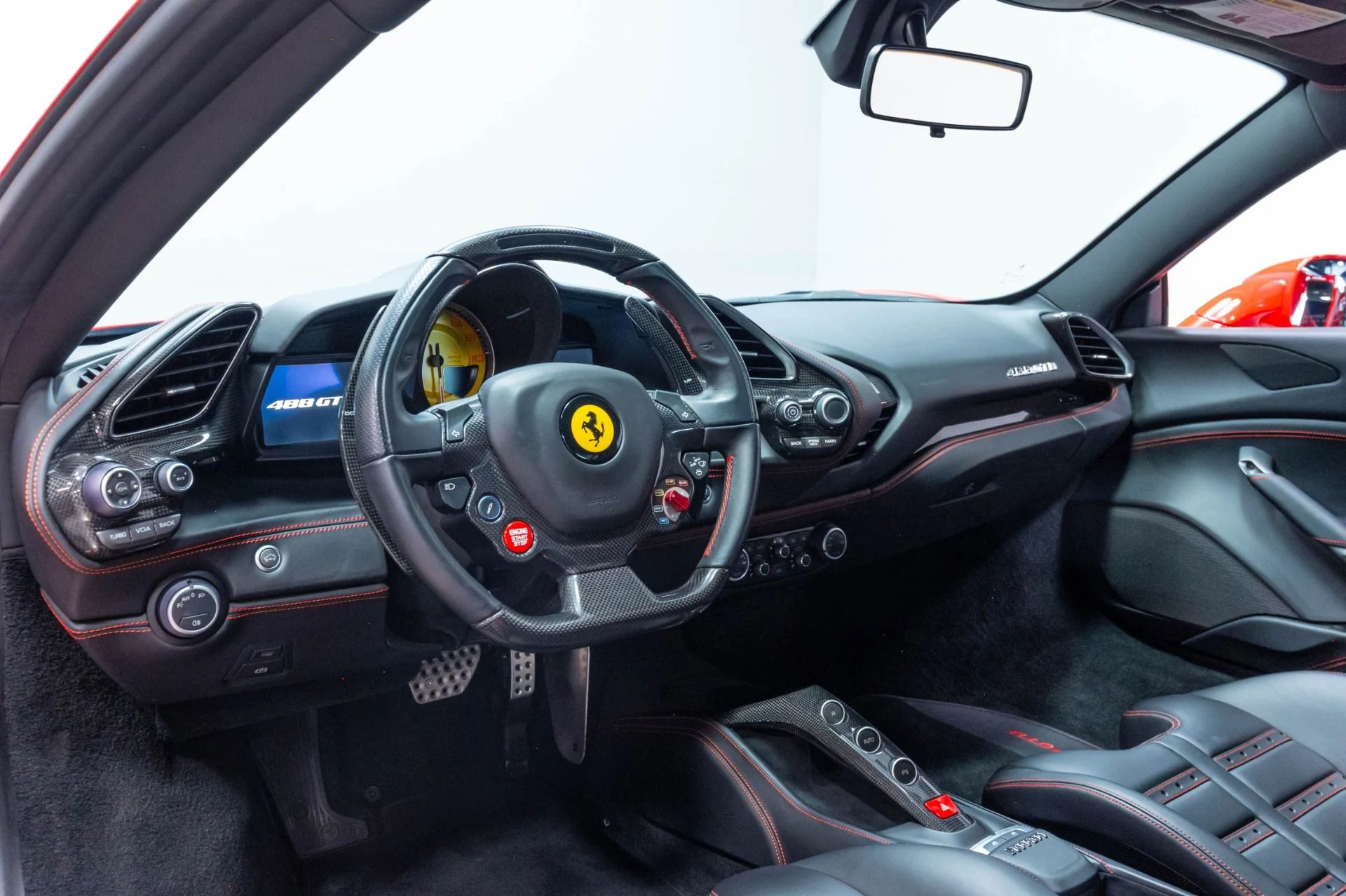 mph009_3401269252_Used_2018_Ferrari_488_GTB_1785189078_51872053f3
