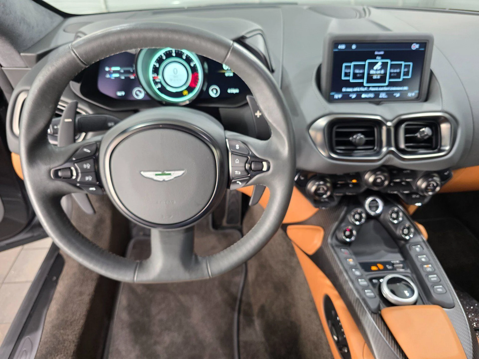 mph009_3403643742_197e27ceef6993d849bfb5dc3e73bc05_932f803c39