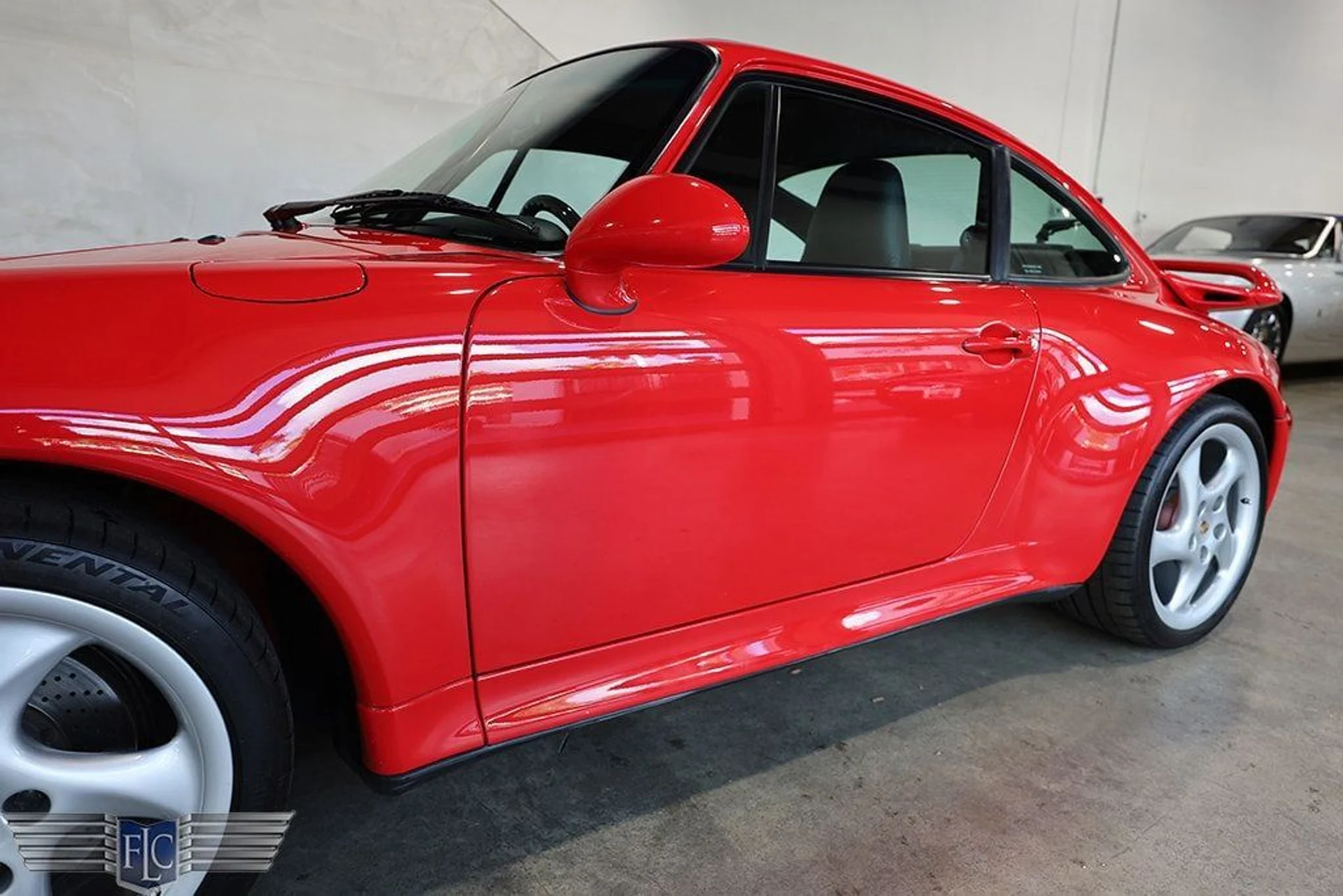 mph009_341335156_used_1998_porsche_911_carrera_4_2drcoupecarrera4s_9689_22929030_10_1024_ab7c02bdaf