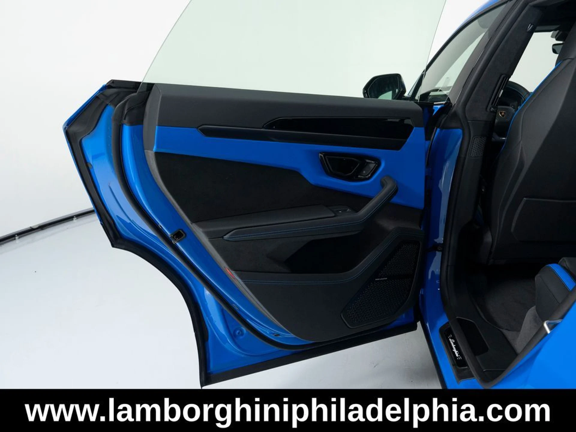 mph009_3413891307_3d12a6dc5ed92ca0de96a7b0e0f2623ax_dd9a61bd0c