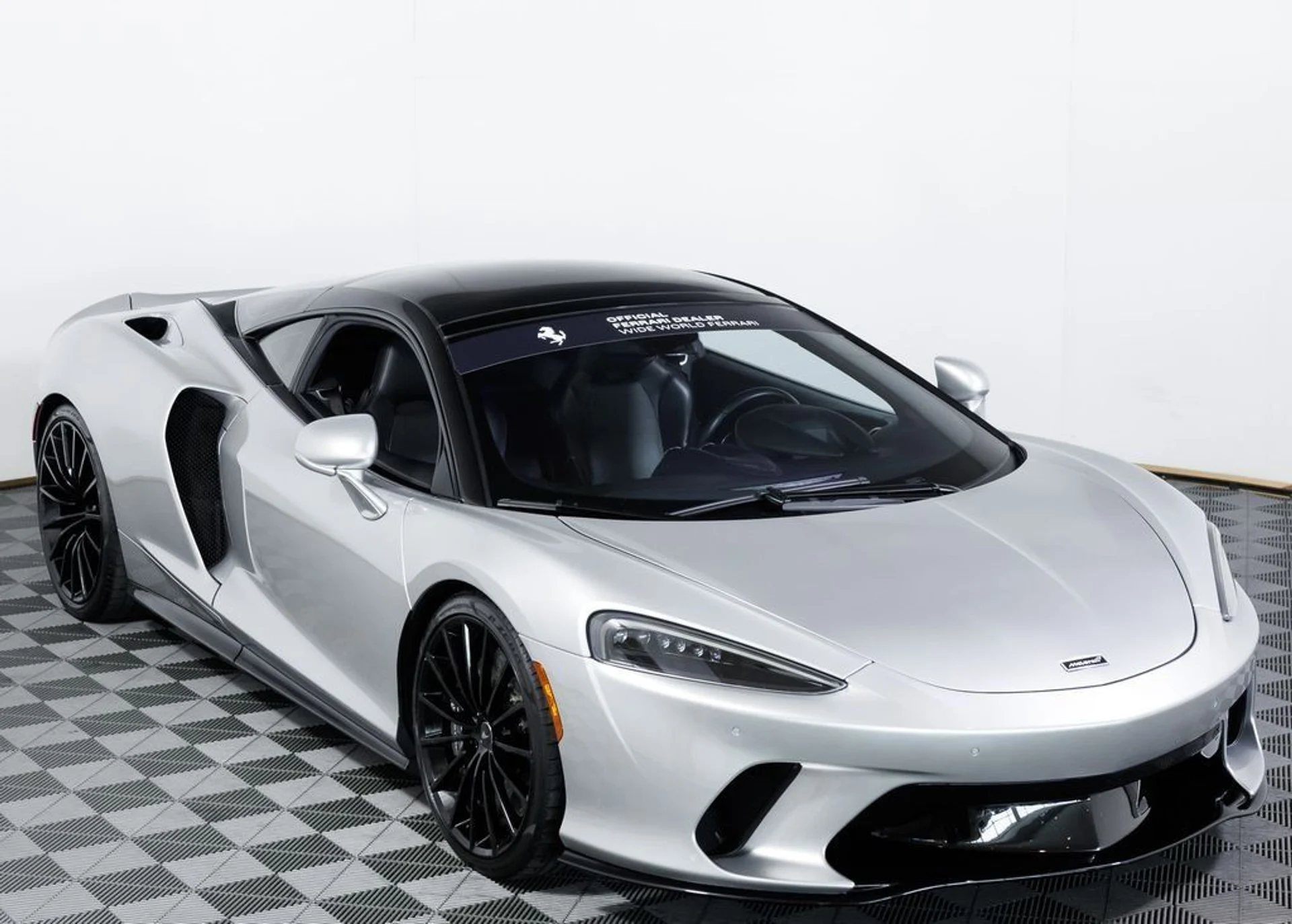 mph009_3418123915_63a46b8a5e14f5604c09f170fb17d5db_542054c210