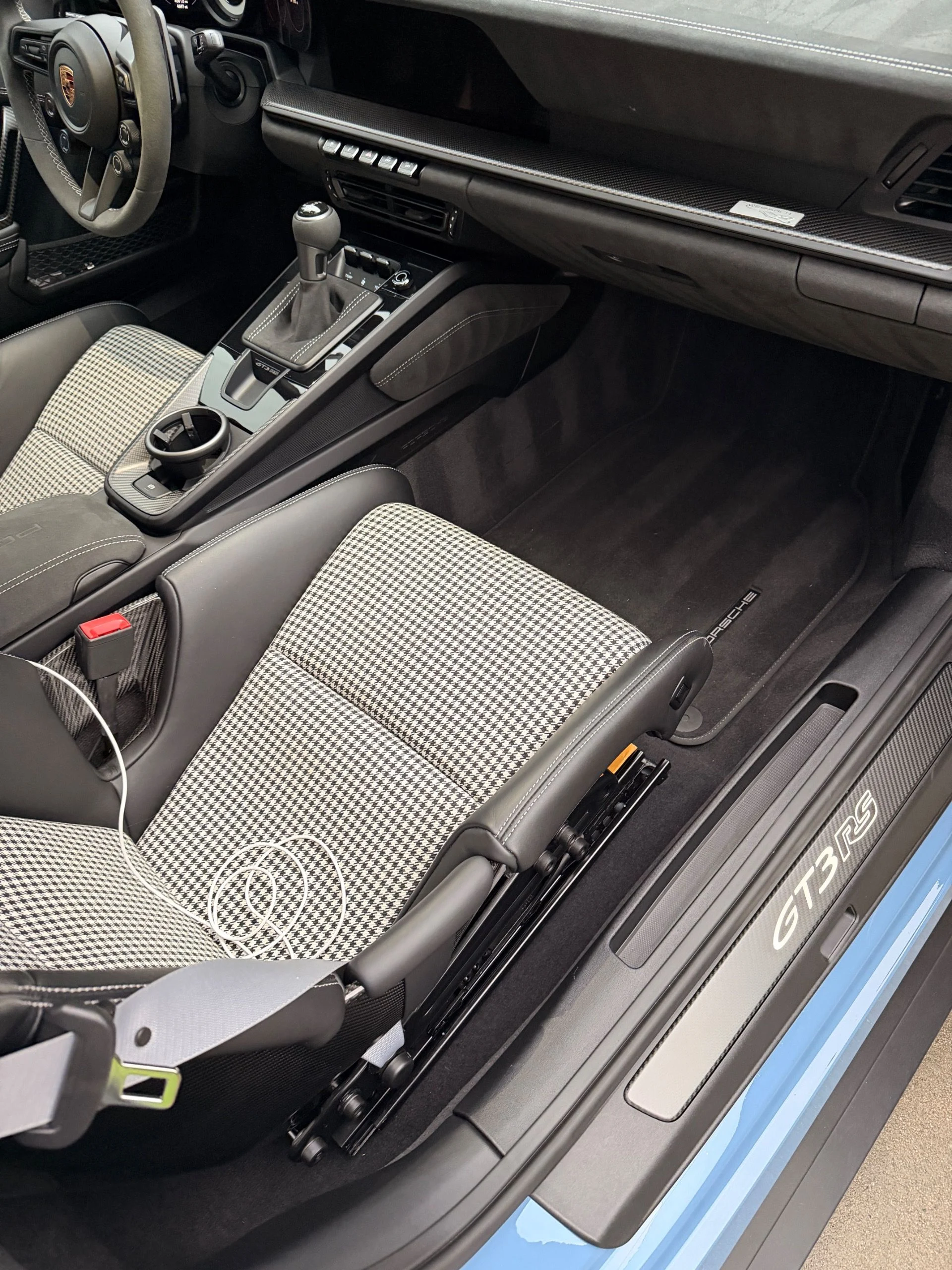 mph009_34196420_Used_2024_Porsche_911_GT_3_RS_CXX_PTS_1767645803_d0aea47a26