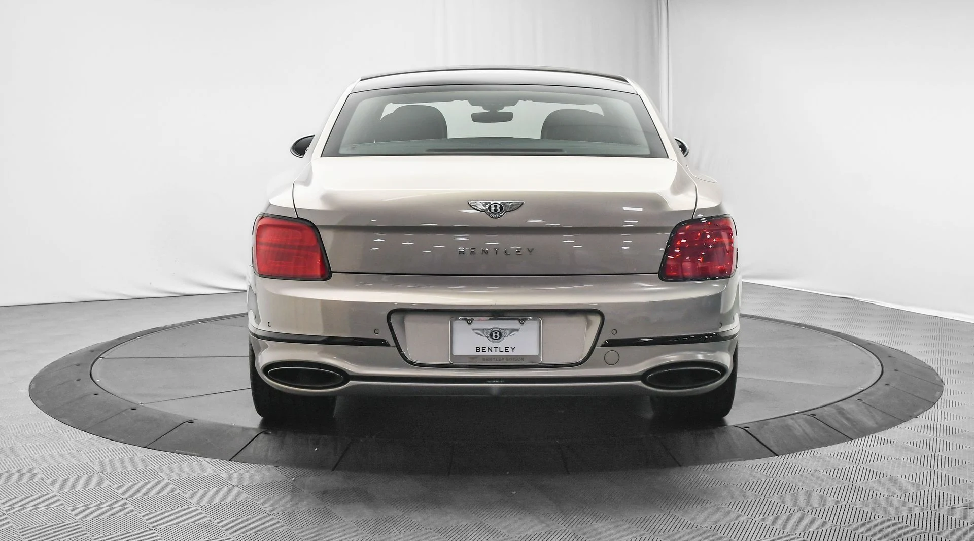 mph009_3419897068_ab3b5e06_370d_4faf_9367_e9b48231e1cb_539b1a2e0e