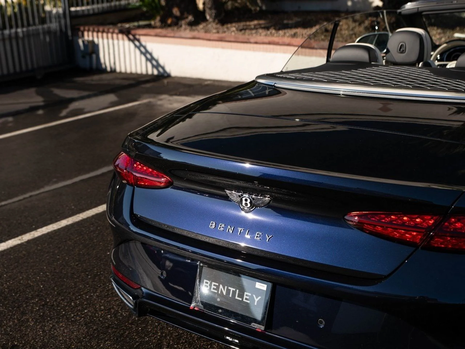 mph009_3426026486_e66243a71307897ffdfd08efd5ab7696x_c5a8a05a0d