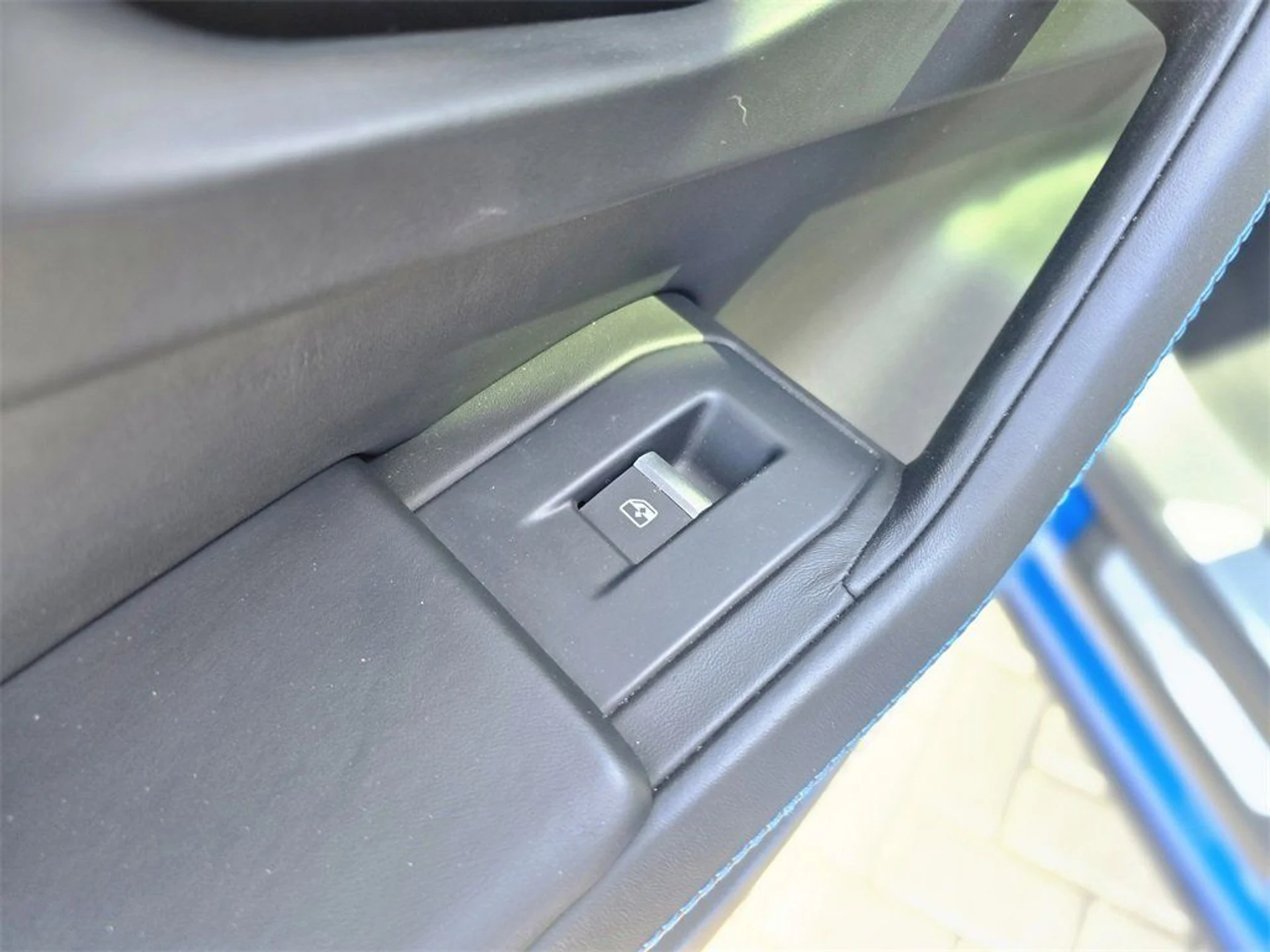 mph009_3439518918_b267bf89f74d30bce6f44b8496908a7a_a595eb31cd