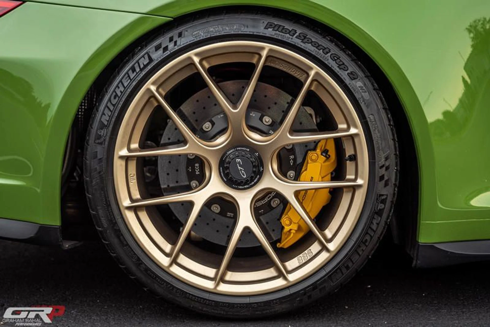 mph009_3442668449_65431476_8806_4510_8_E52_1_A673_C643_C00_42e5e50860