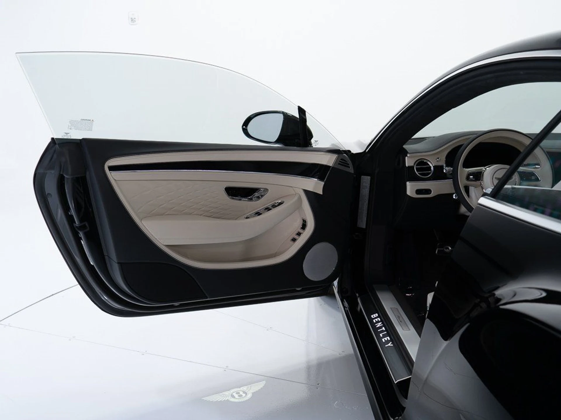 mph009_3446514562_6754cdf496de25c439dab1de5387f422_e8952411ab