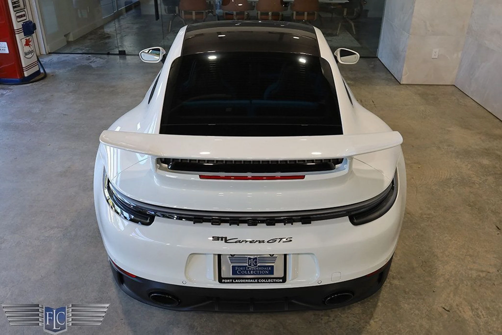 mph009_3458480918_used_2024_porsche_911_carreragtsmanualcoupe_9689_22738585_10_1024_2f6d63dd78