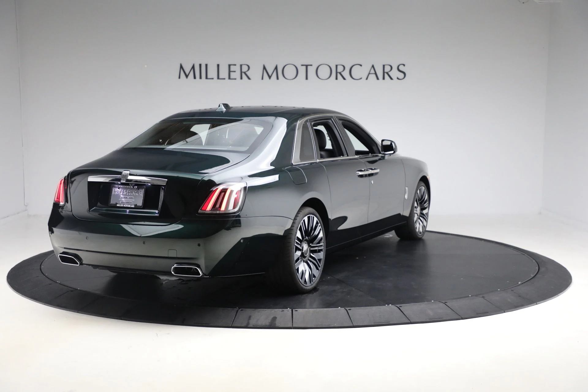 mph009_34620424_New_2026_Rolls_Royce_Ghost_4395f65314