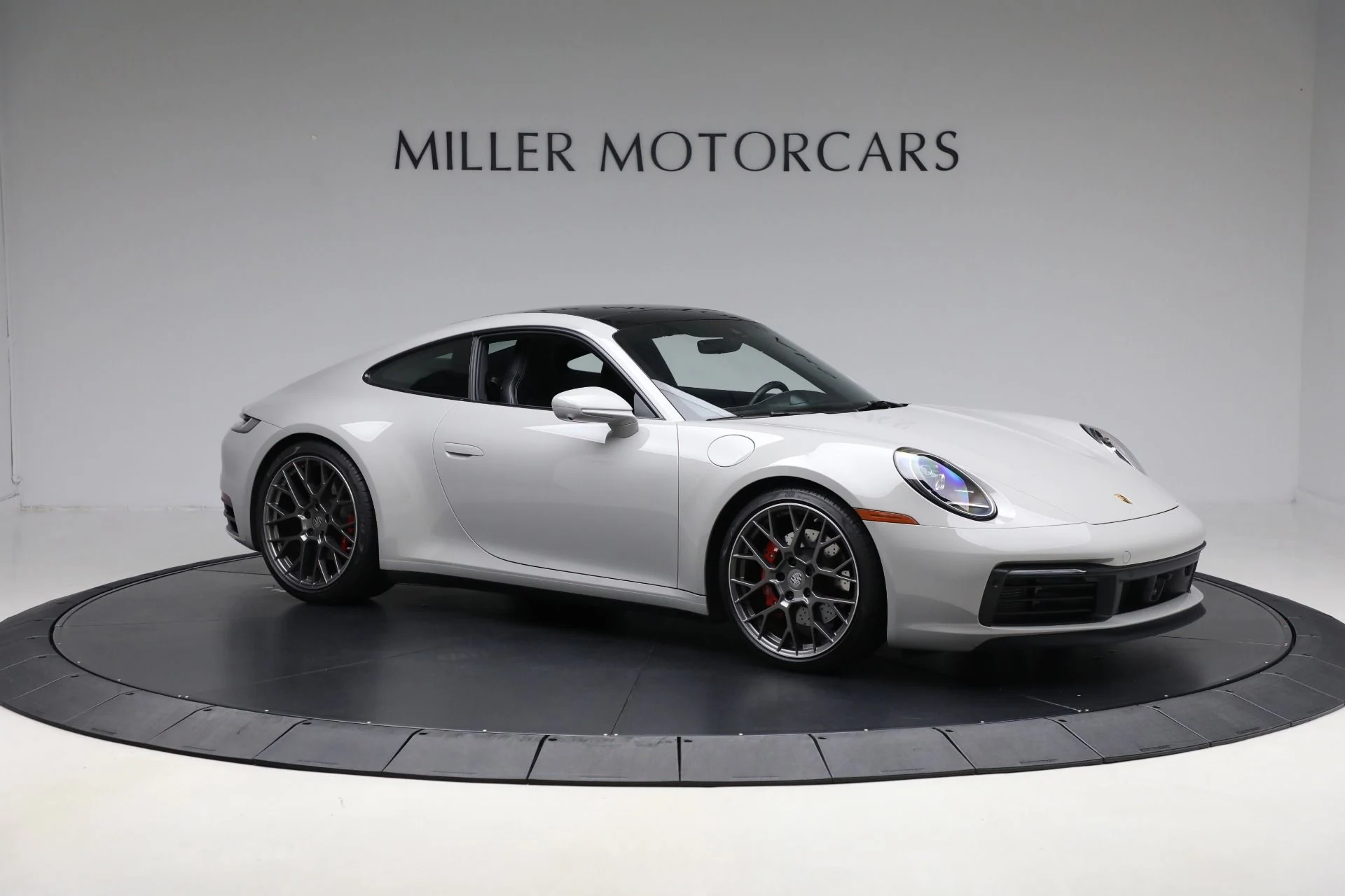 mph009_3466587194_Used_2021_Porsche_911_Carrera_S_1760990631_c8129735a0