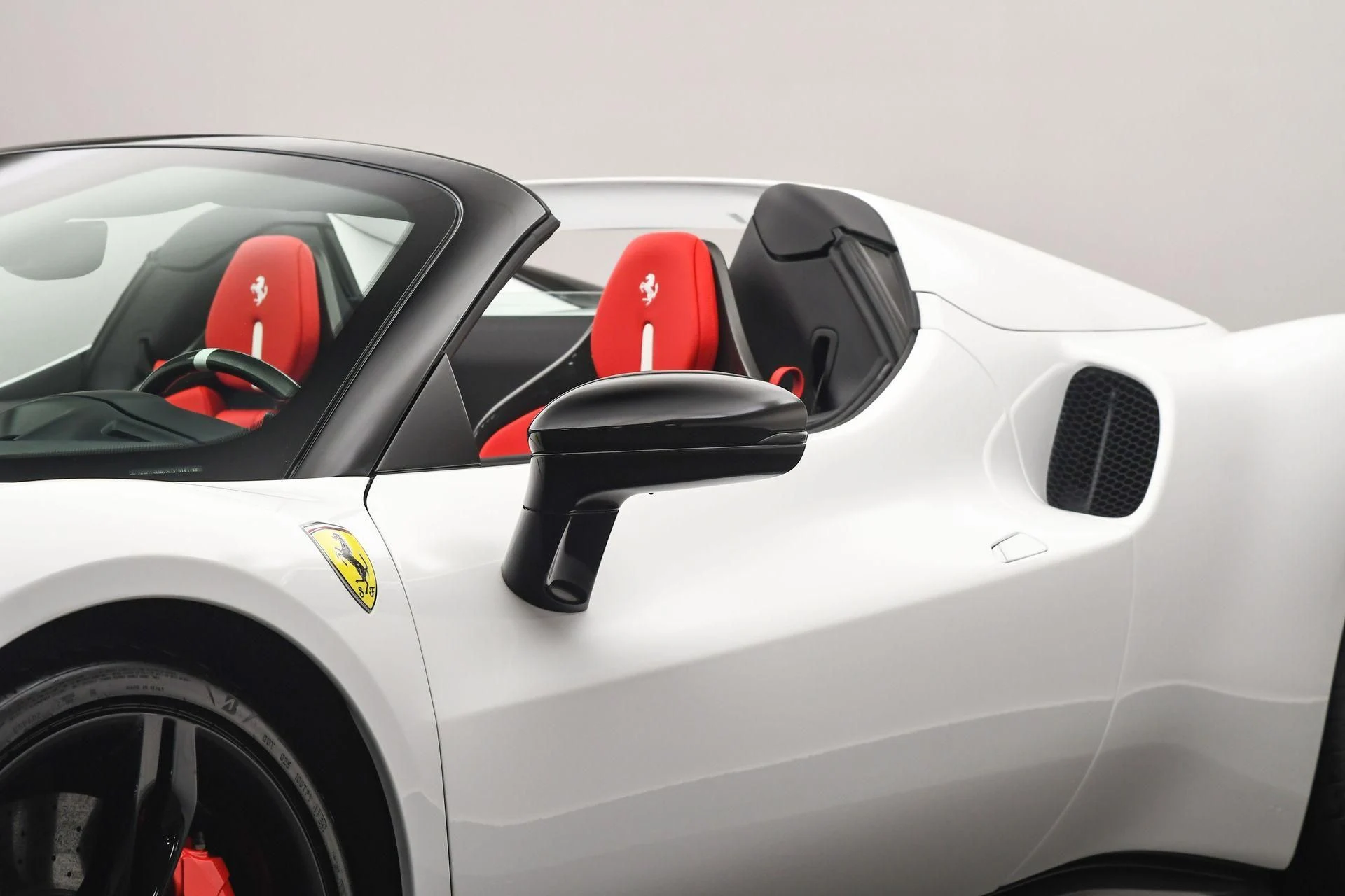 mph009_3472558475_Used_2025_Ferrari_296_GTS_CONV_1757451309_aa85d9712a
