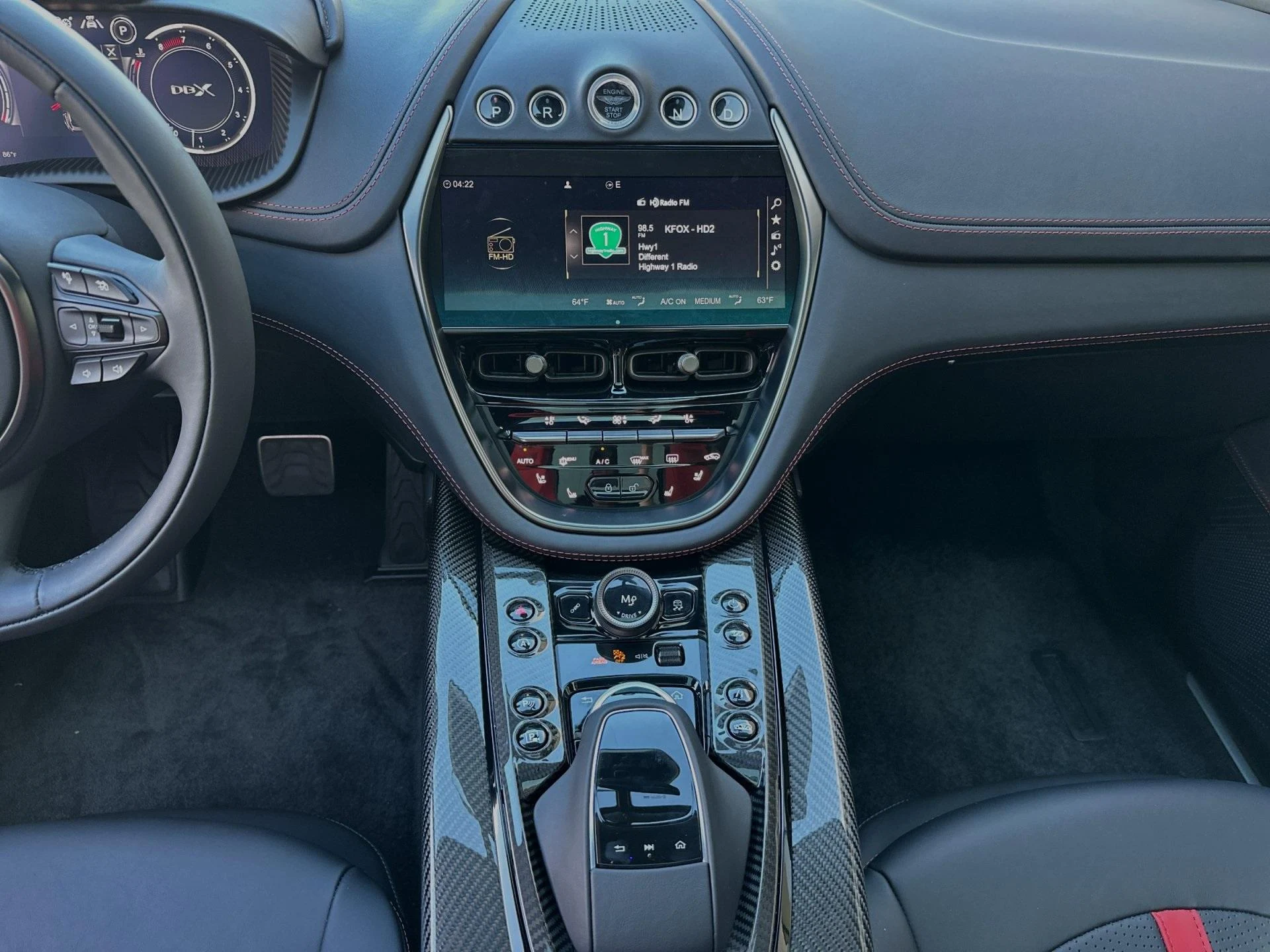 mph009_3483378779_New_2024_Aston_Martin_DBX_707_1747424162_e51f9b5089