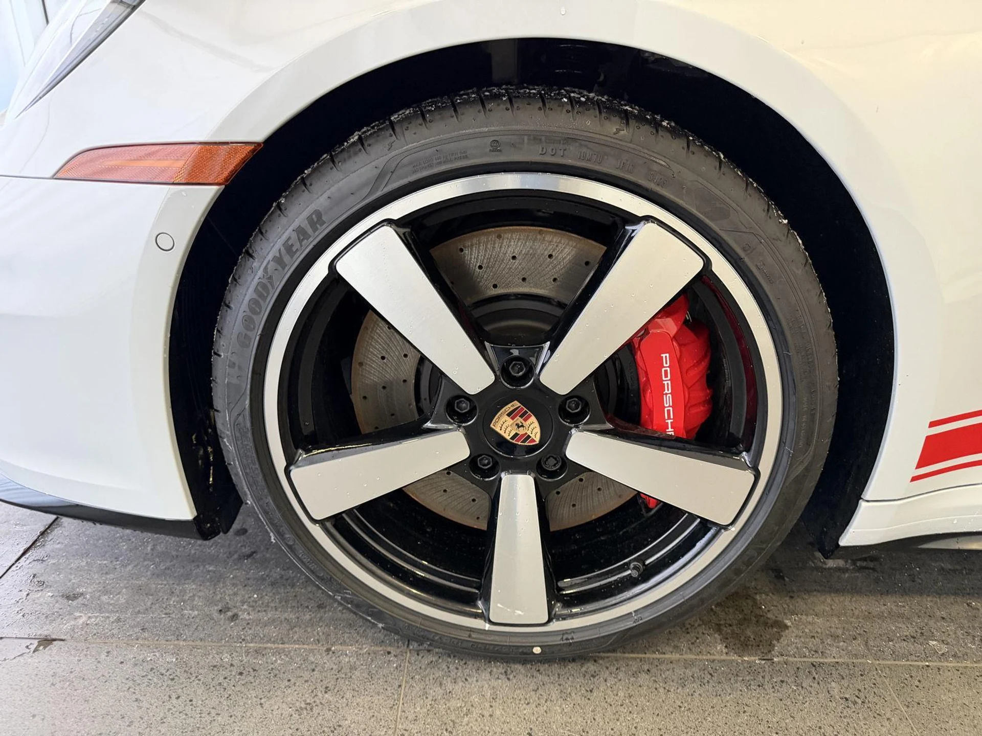 mph009_3488791389_efa72928f6d08a192f02f100329f9c9dx_1cd10dd2f4