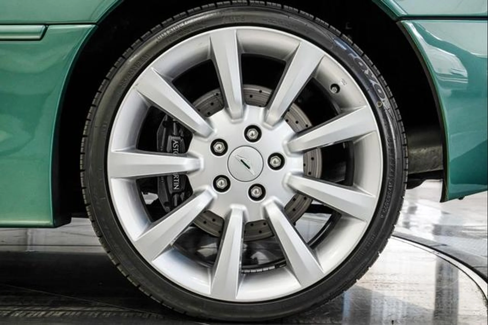 mph009_3490194570_s_Xoxbsm3b_YY_Isnwefd_Ox_A3zyo_HQ_10d4c03679