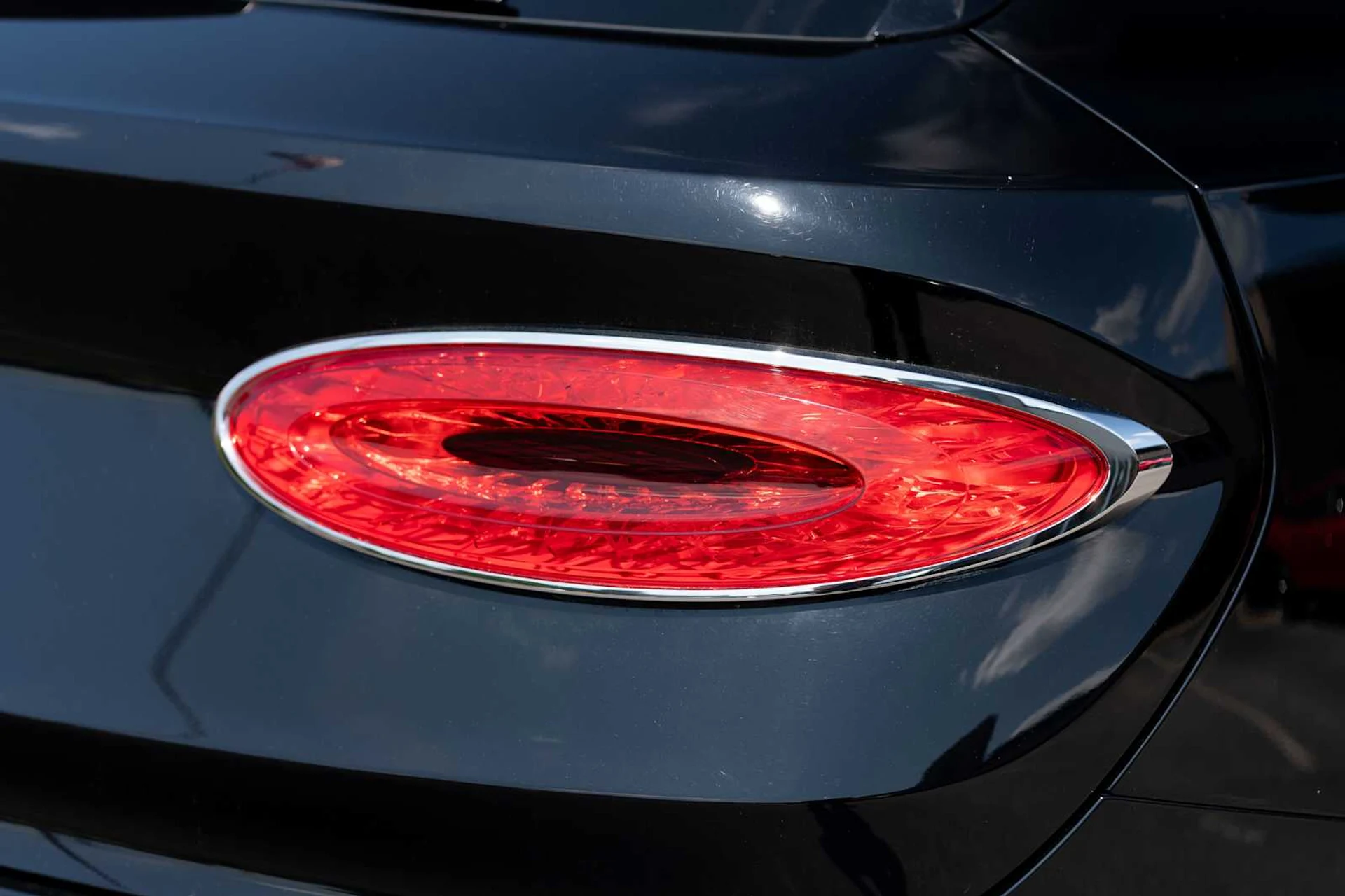 mph009_3504739655_9d240eff280b88842bdfe1575a29982ax_1f827b4393