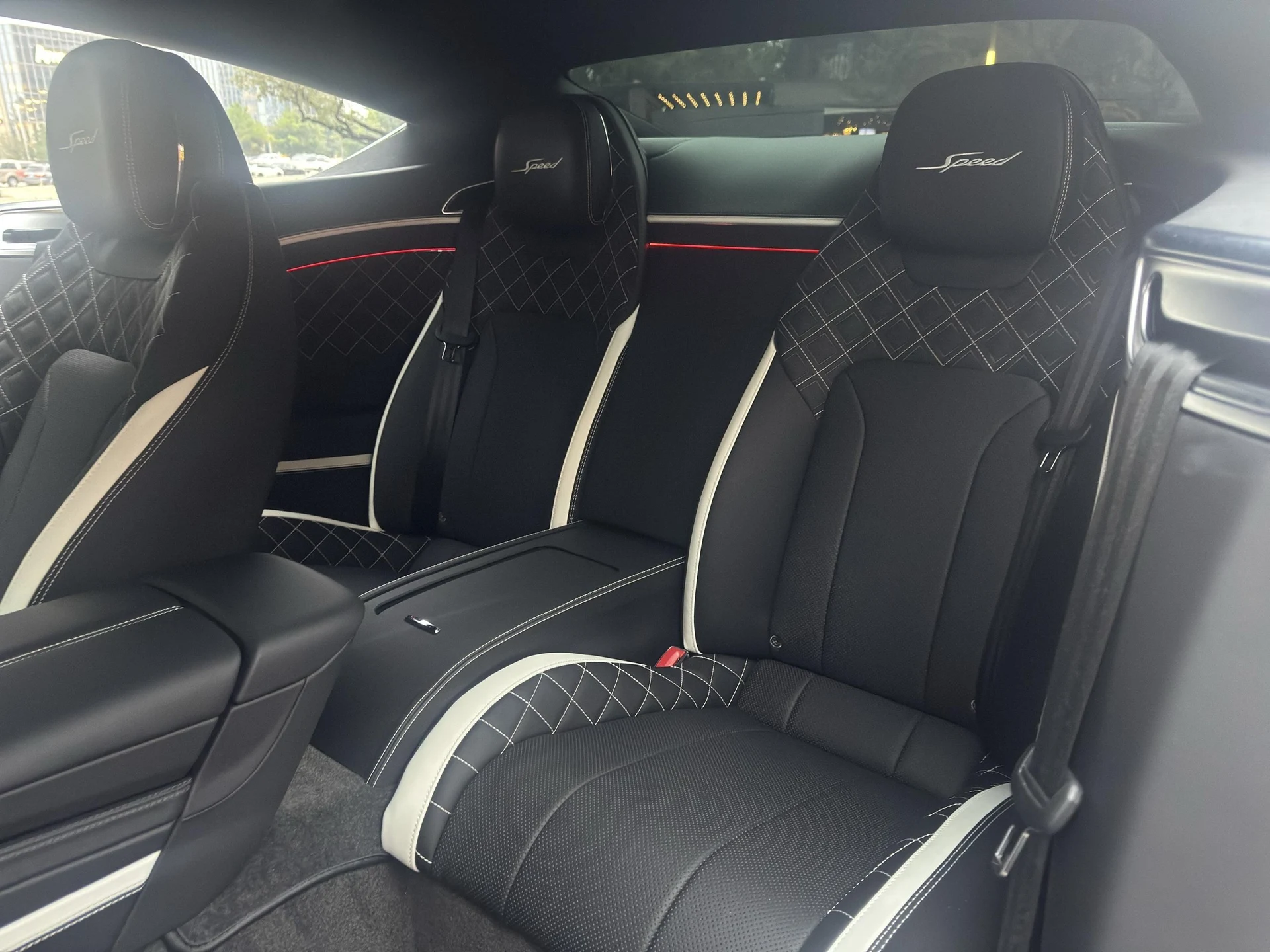 mph009_3505839587_478814972_6931aa47702a72eee6c00e90_d9064af91b