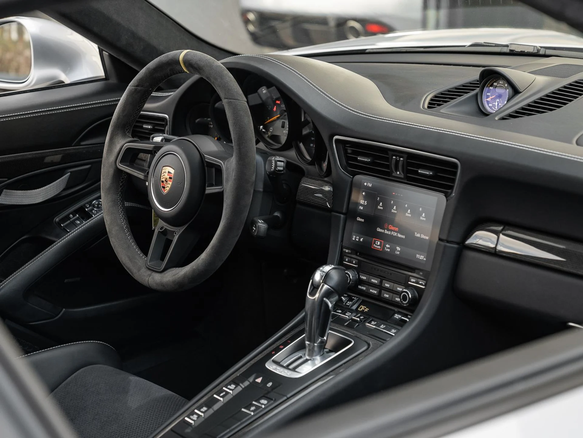 mph009_3510469890_Used_2019_Porsche_911_GT_3_RS_1771496238_102f1fbcfc