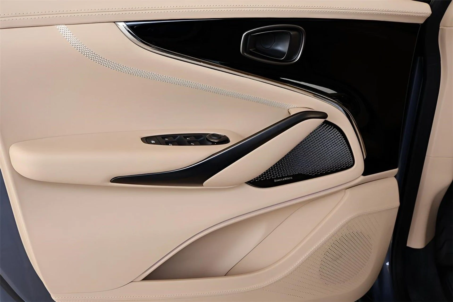 mph009_3514744563_10_6cb7b099ac