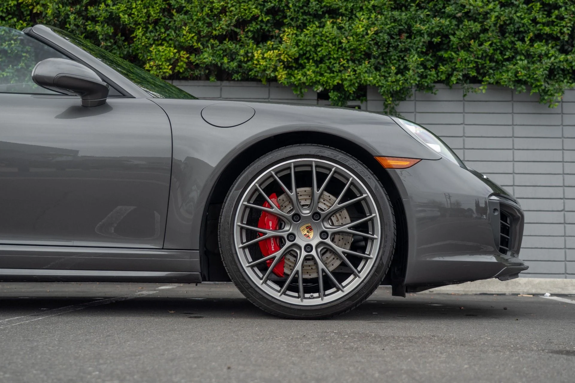 mph009_3515463391_Used_2017_Porsche_911_Targa_4_S_1761592215_e7c3d85501