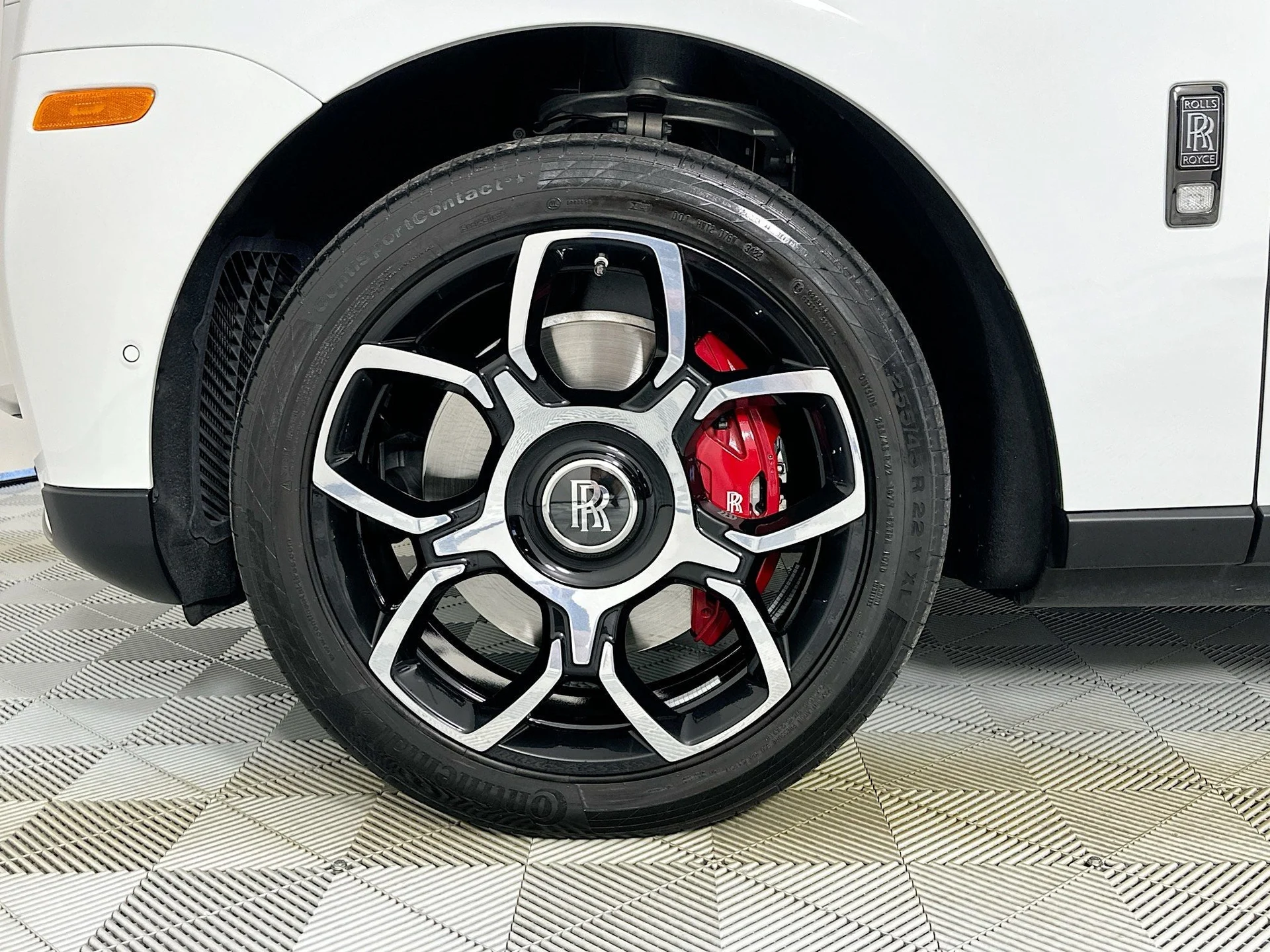 mph009_3518253758_10_4bef7f20f6