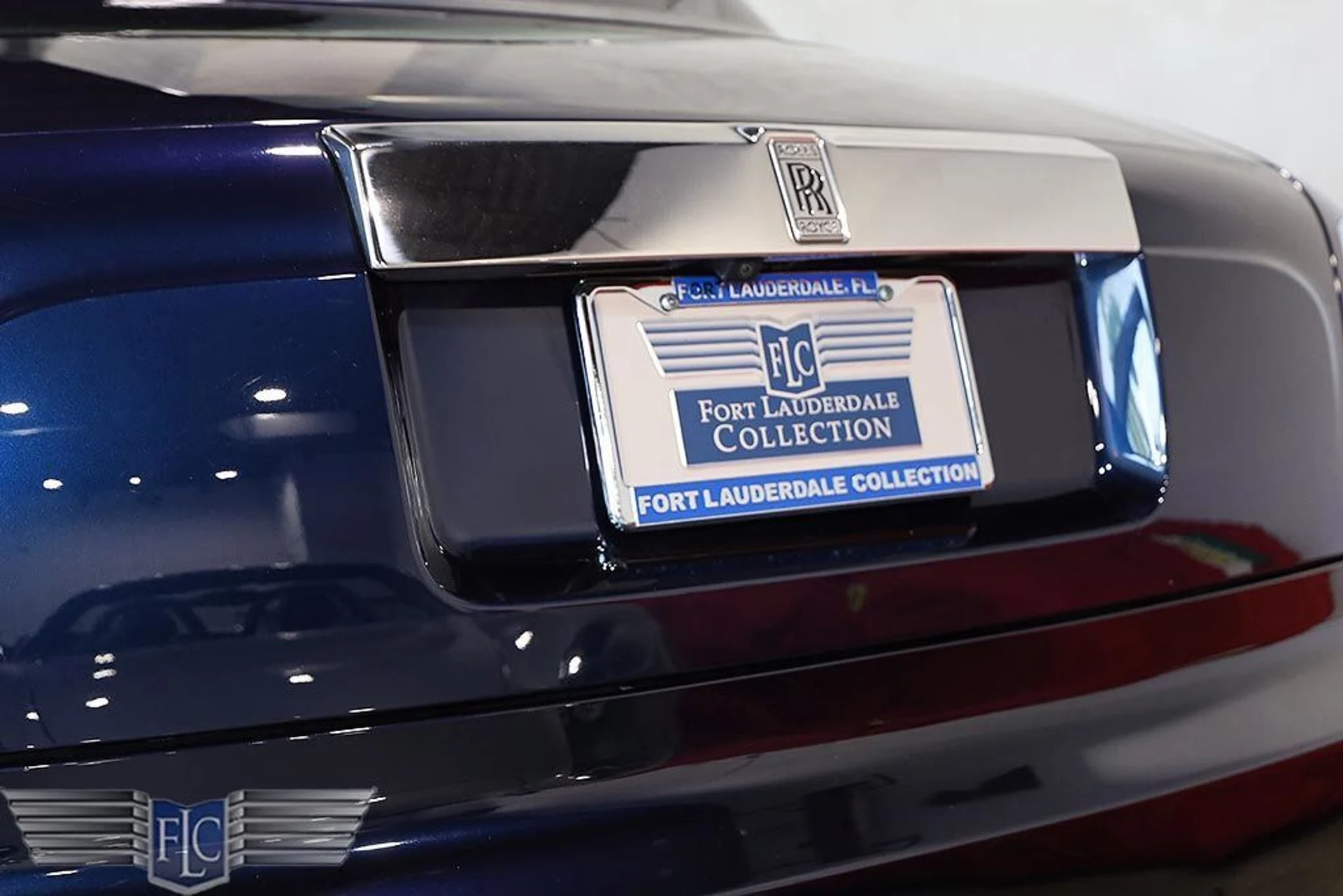 mph009_3522679887_used_2010_rolls_royce_phantom_coupe_2drcoupe_9689_23032894_10_1024_8b16bbbde3