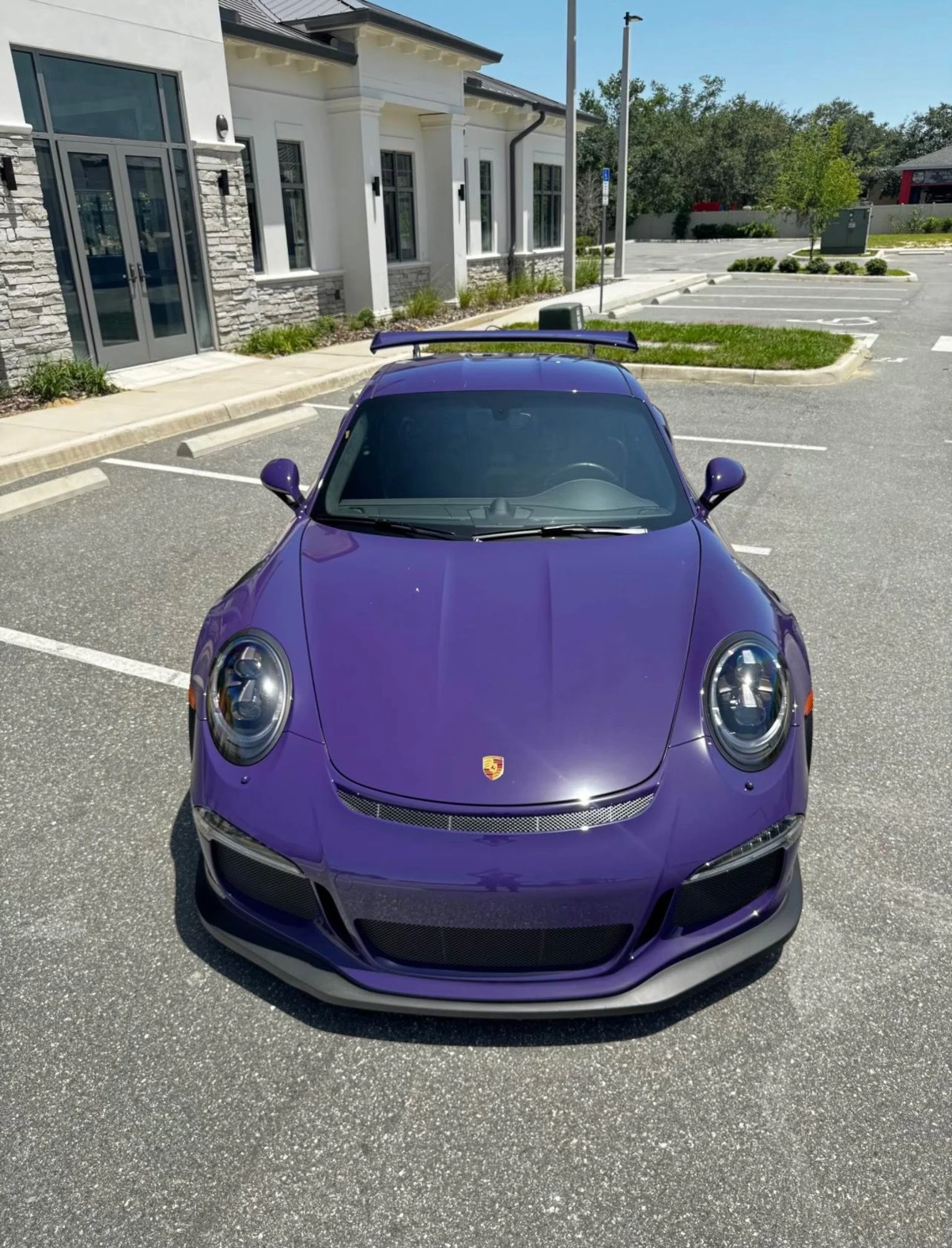 mph009_3528850711_Used_2016_Porsche_911_GT_3_RS_1754414975_7b77a4dec5