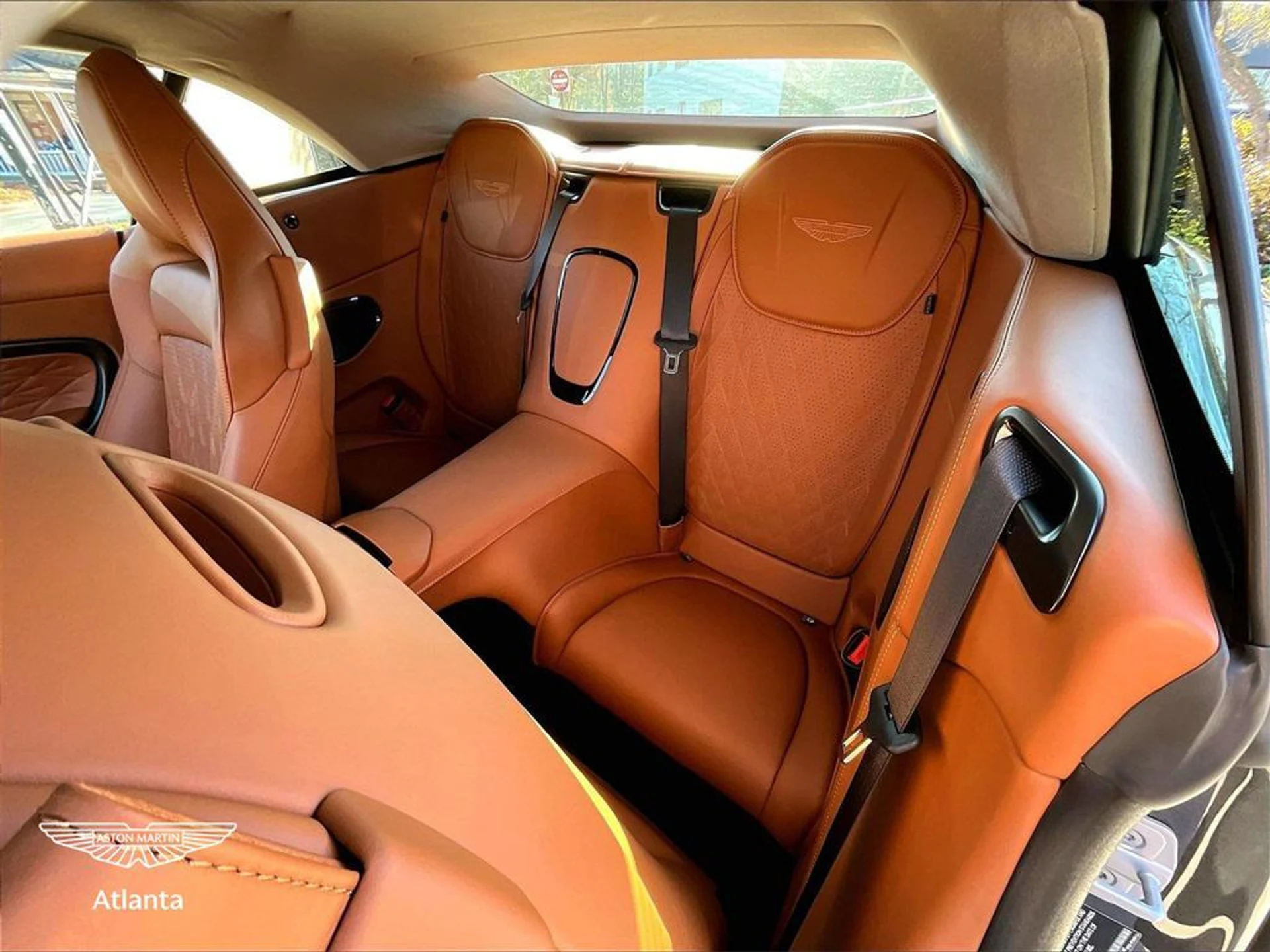 mph009_3542567372_HZB_6_Q6in11g_T_Xtu_VRSPHCC_uf_NI_c4e1f89076