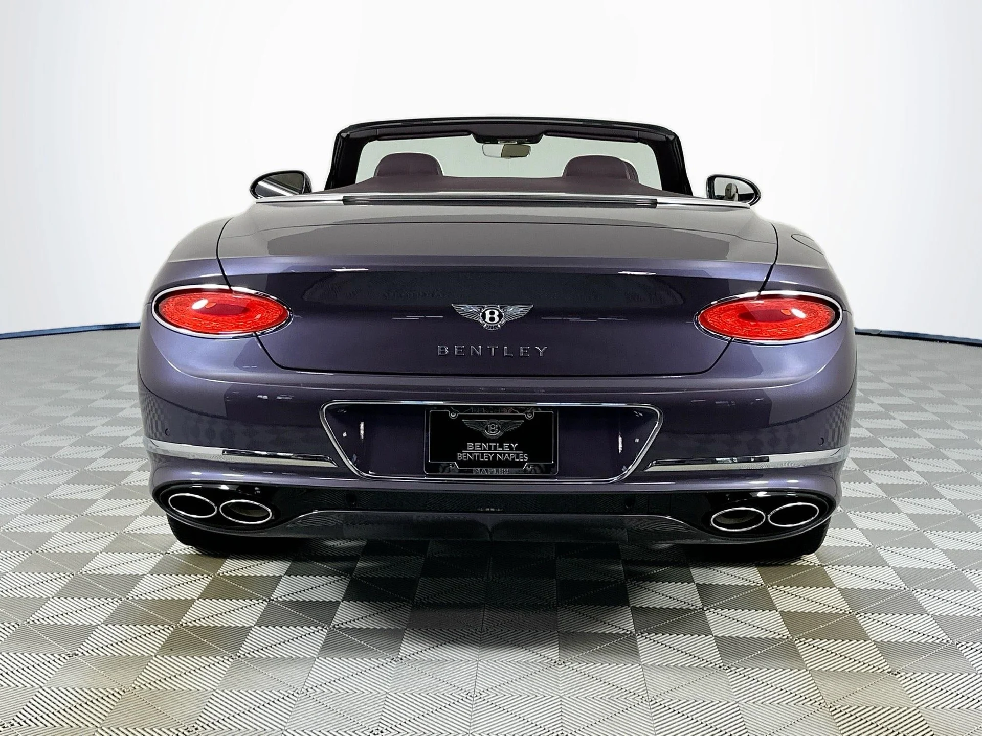 mph009_3544583219_10_2dcade4db0