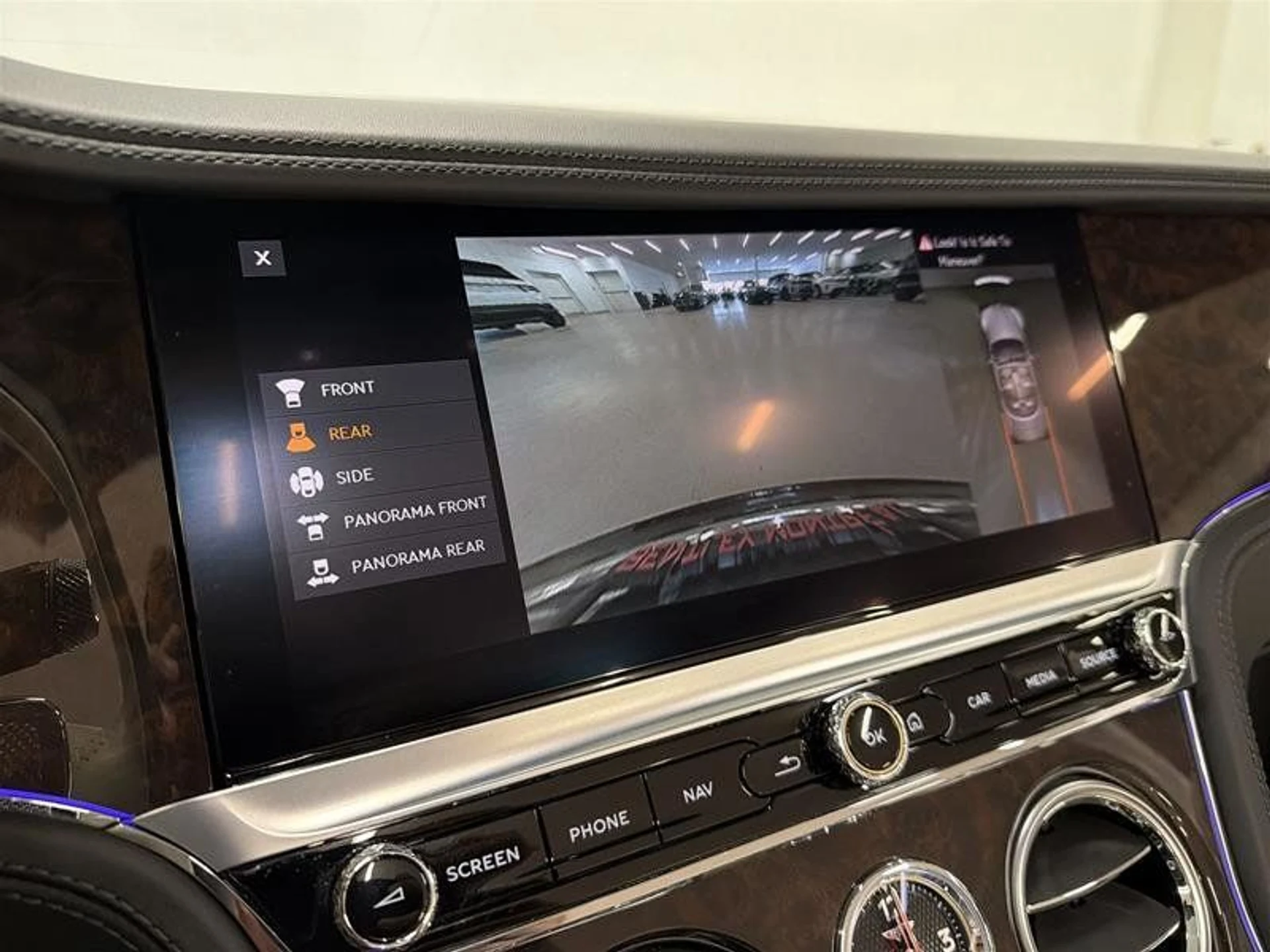 mph009_3545295836_37983974_07530_0pwifigb_200a1f0e40