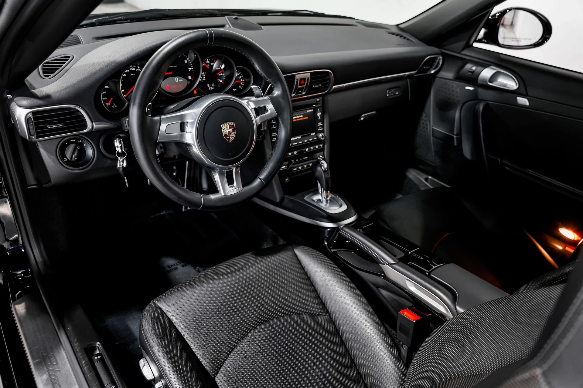 mph009_3546404244_a65f98f4aee81f7dc9ef5c76d9219caax_8c9aac4cb0