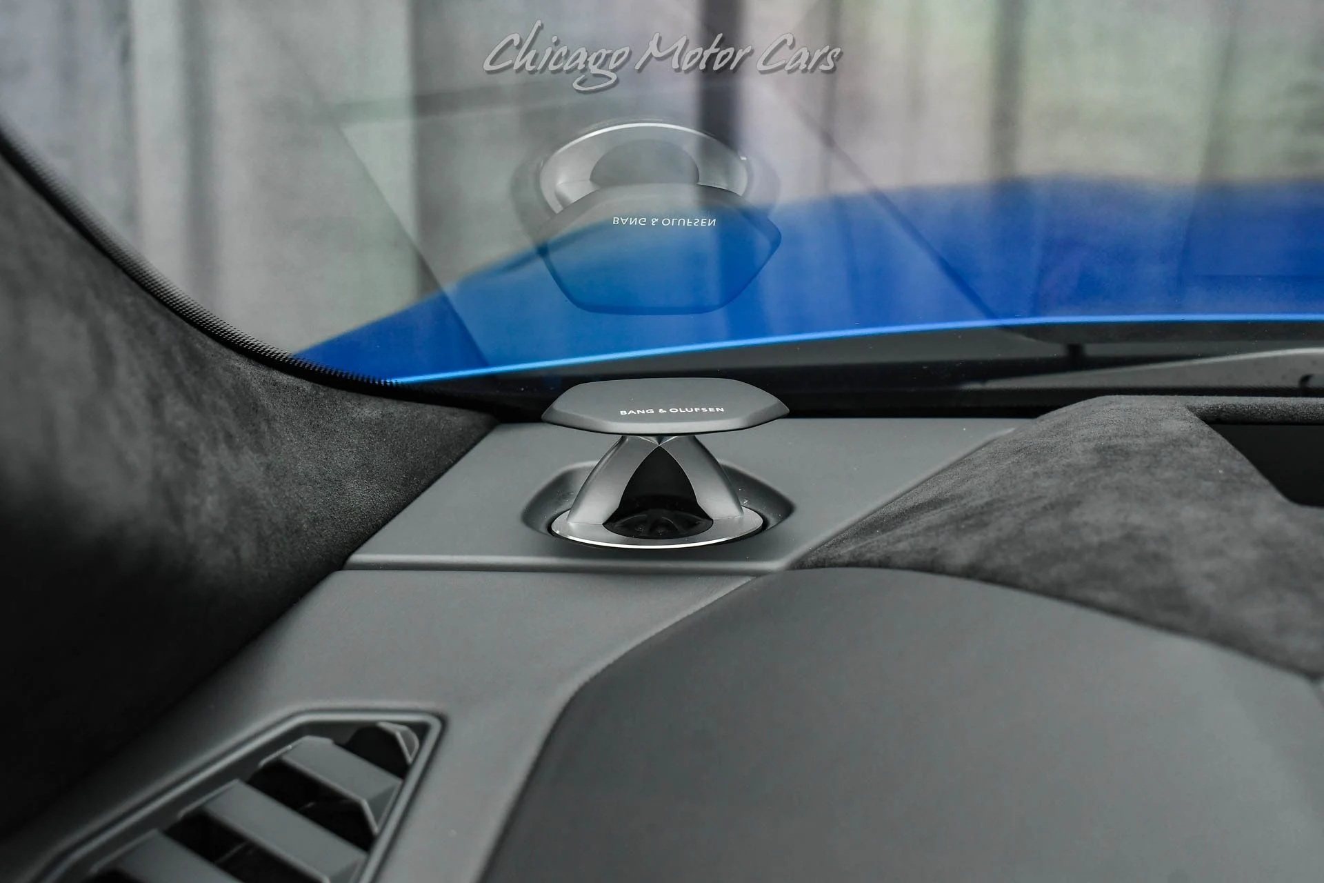 mph009_354723399_11442_p10_l_0a9a66ad36