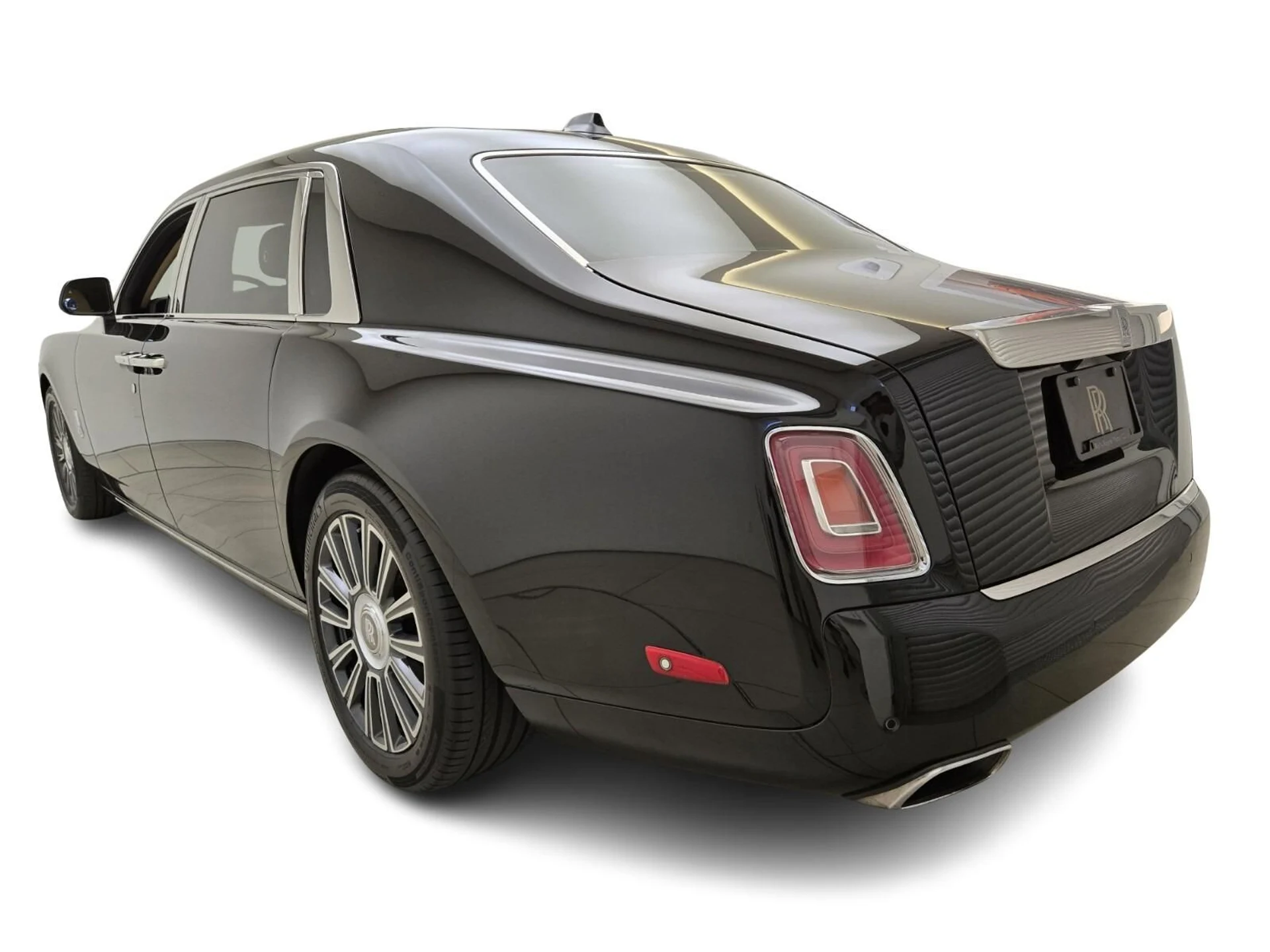 mph009_3550091285_Used_2020_Rolls_Royce_Phantom_1759992224_edbea0abf3