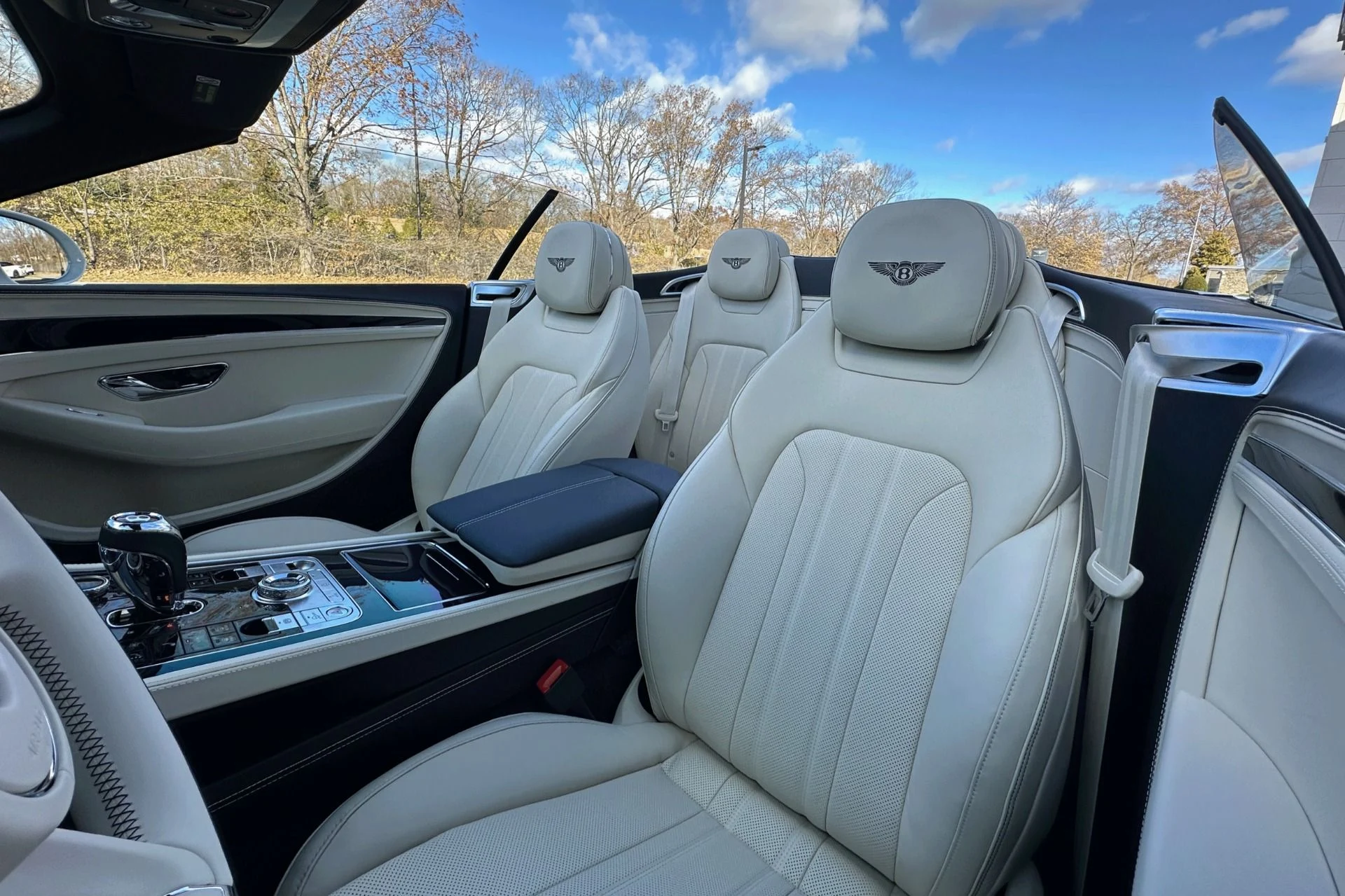 mph009_3569060042_New_2026_Bentley_Continental_GT_GTC_1763468170_f5f0489353