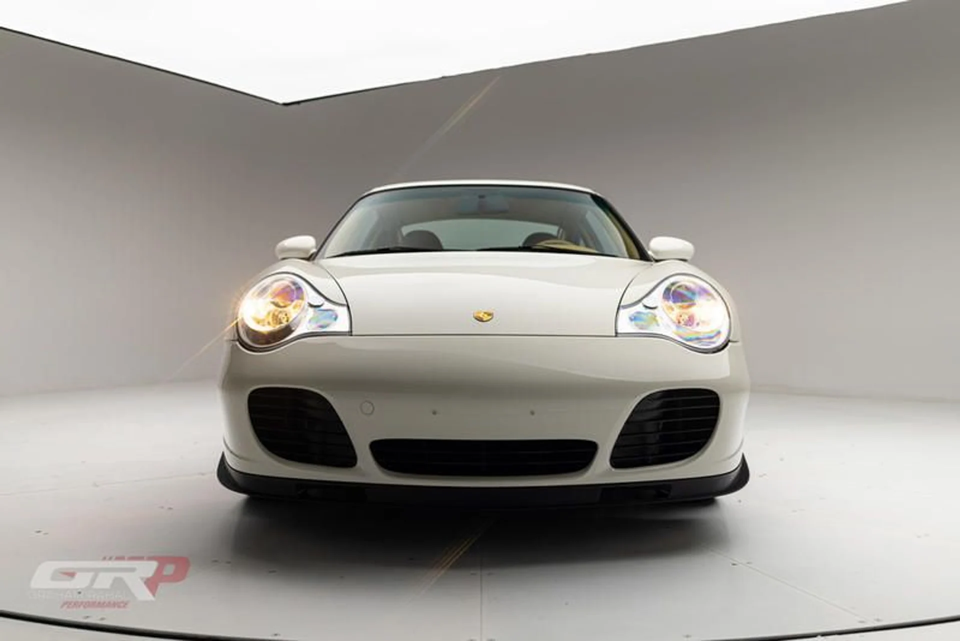 mph009_3570726505_C835_ADF_6_1939_49_E4_86_DB_839_DF_06013_CB_c5d12f85a6