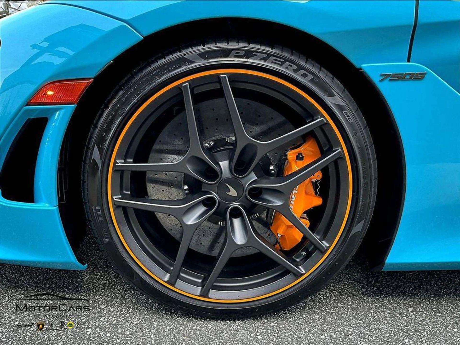 mph009_3575388301_bs_L9_J_If_7_Cm6_K1_FON_3w_K_Tv_OT_2_E_9aec557a71