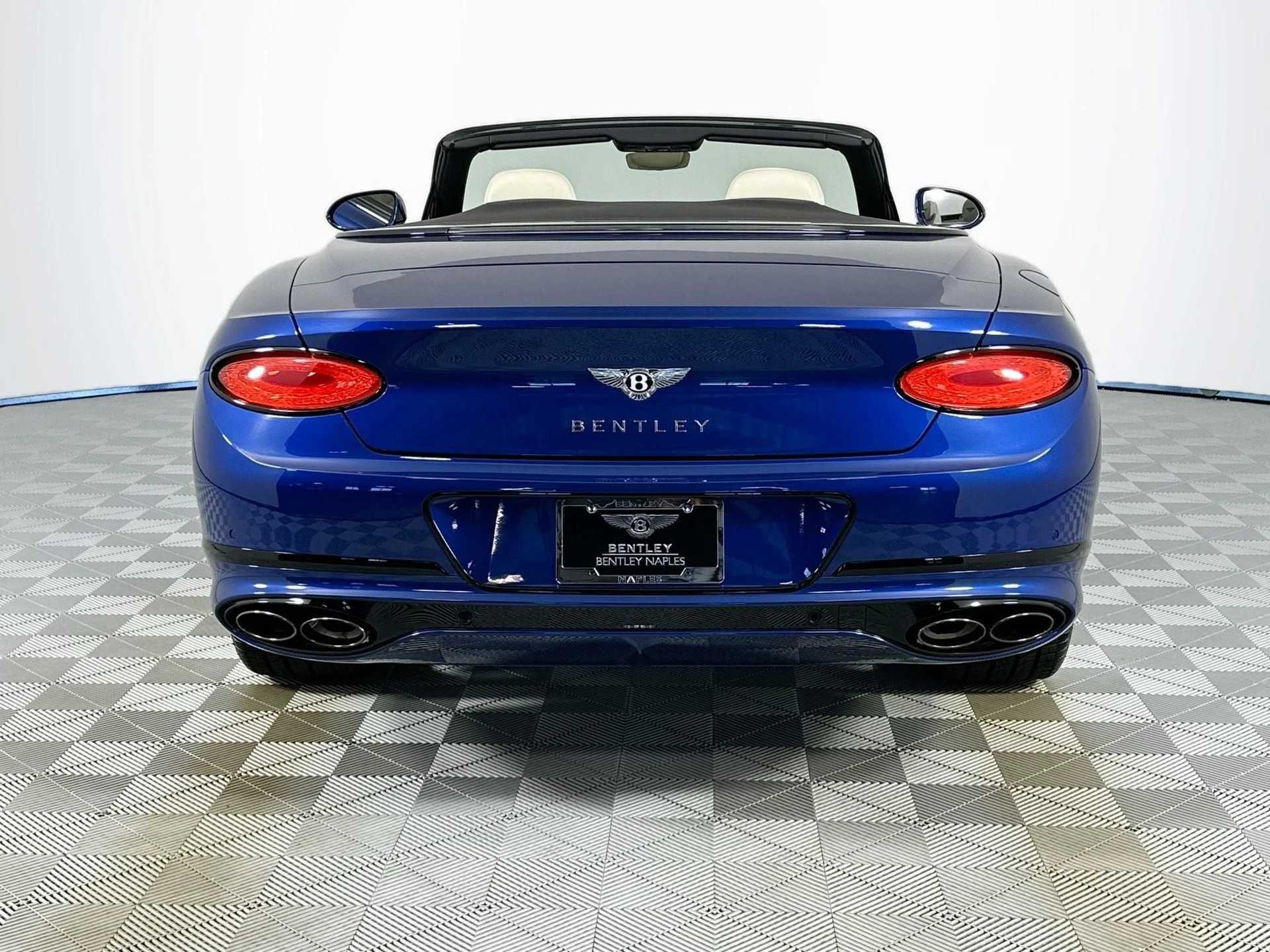 mph009_3583045219_10_e9ff7e1cf0