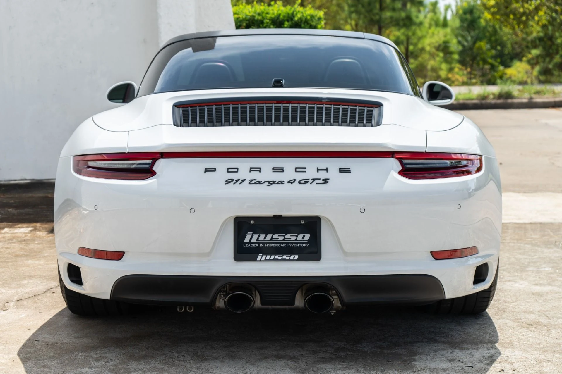 mph009_3591224178_Used_2018_Porsche_911_Targa_4_GTS_1791238615_47875b4676