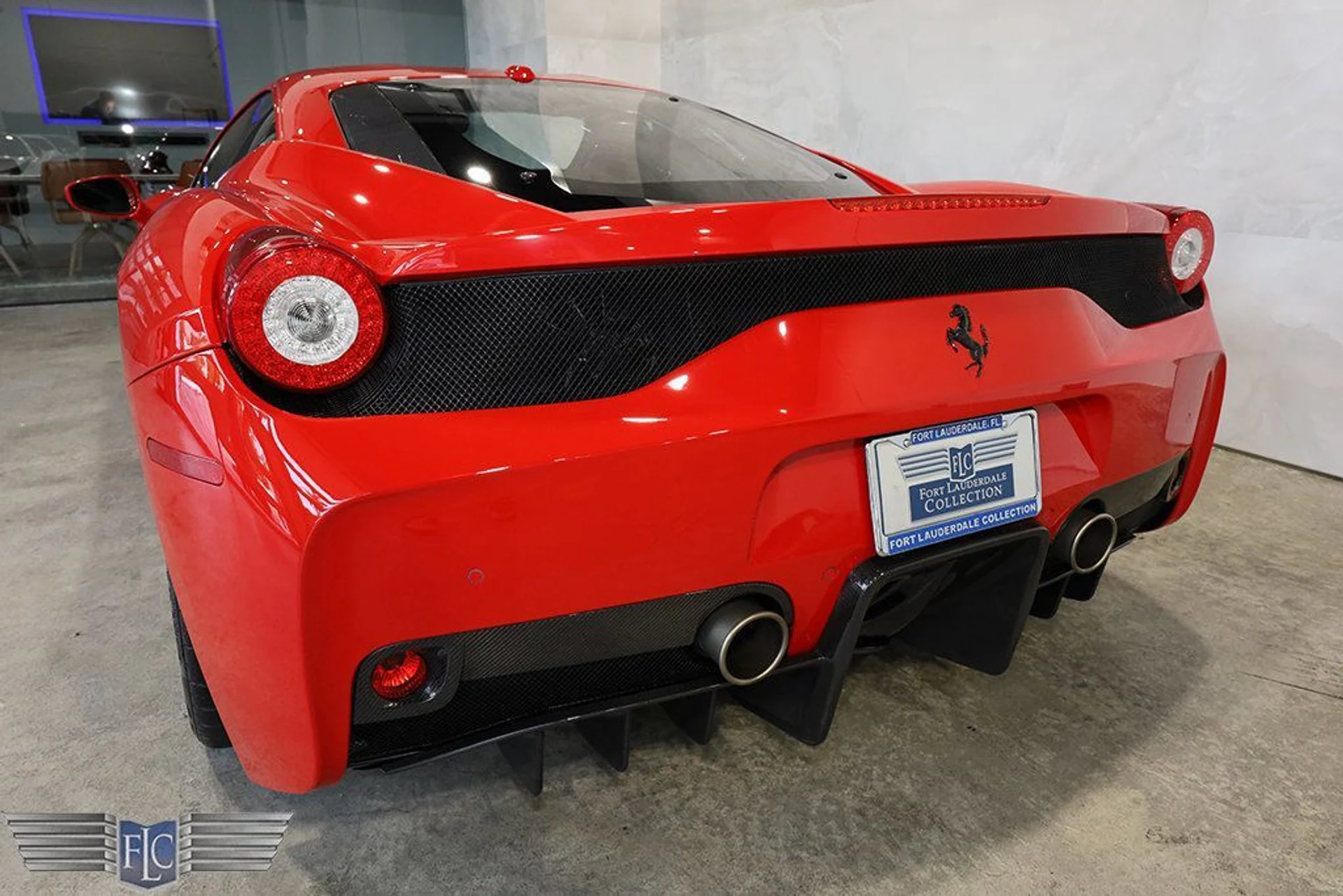 mph009_3593914277_used_2014_ferrari_458_speciale_9689_22821397_10_1024_57c2fe4dd8