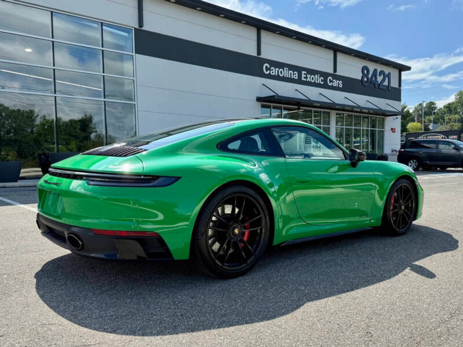 mph009_3597498912_2022_porsche_911_carrera_4_gts_awd_2dr_coupe_eeae0b8bf1